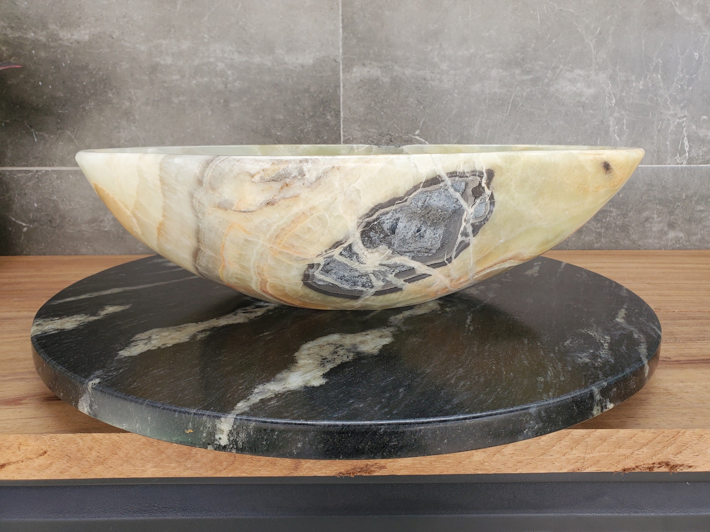 S33_25 Light Green Onyx Bathroom Vessel Sink - 18 x 12 inch