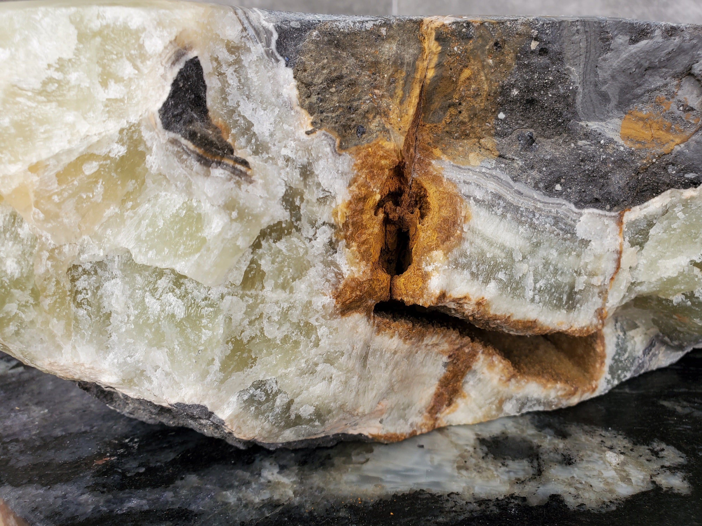 S31_30 Onyx Stone Vessel Bathroom Sink - 17 x 15 inch