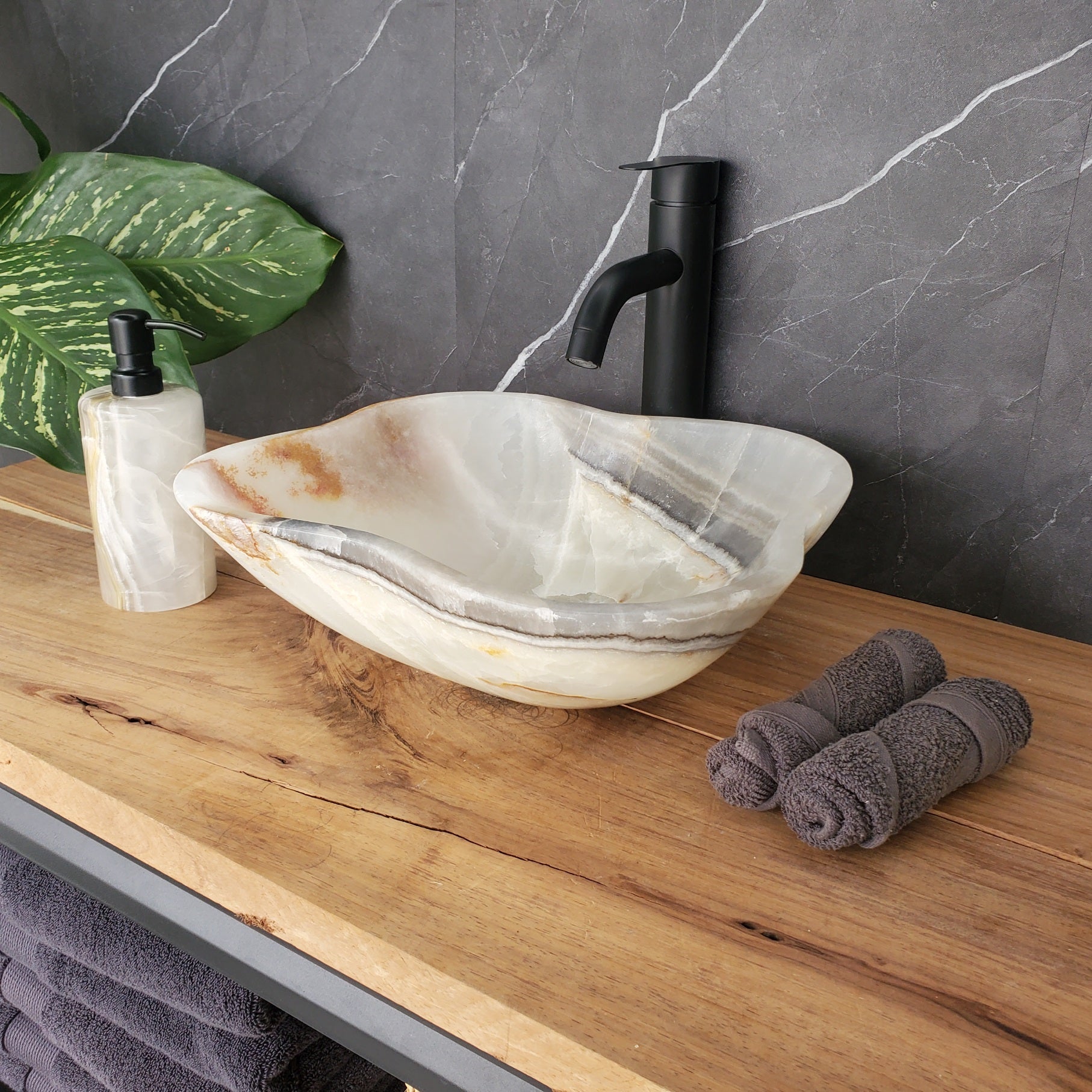 S34_21 Light Onyx Stone Vessel Sink