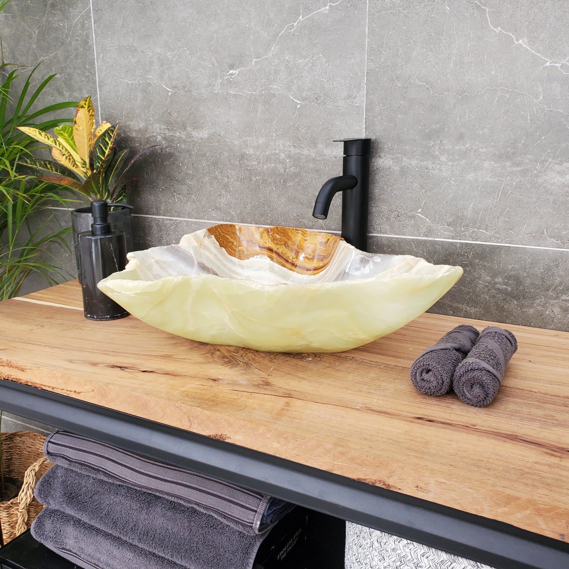 S32_07 Onyx Stone Vessel Bathroom Sink