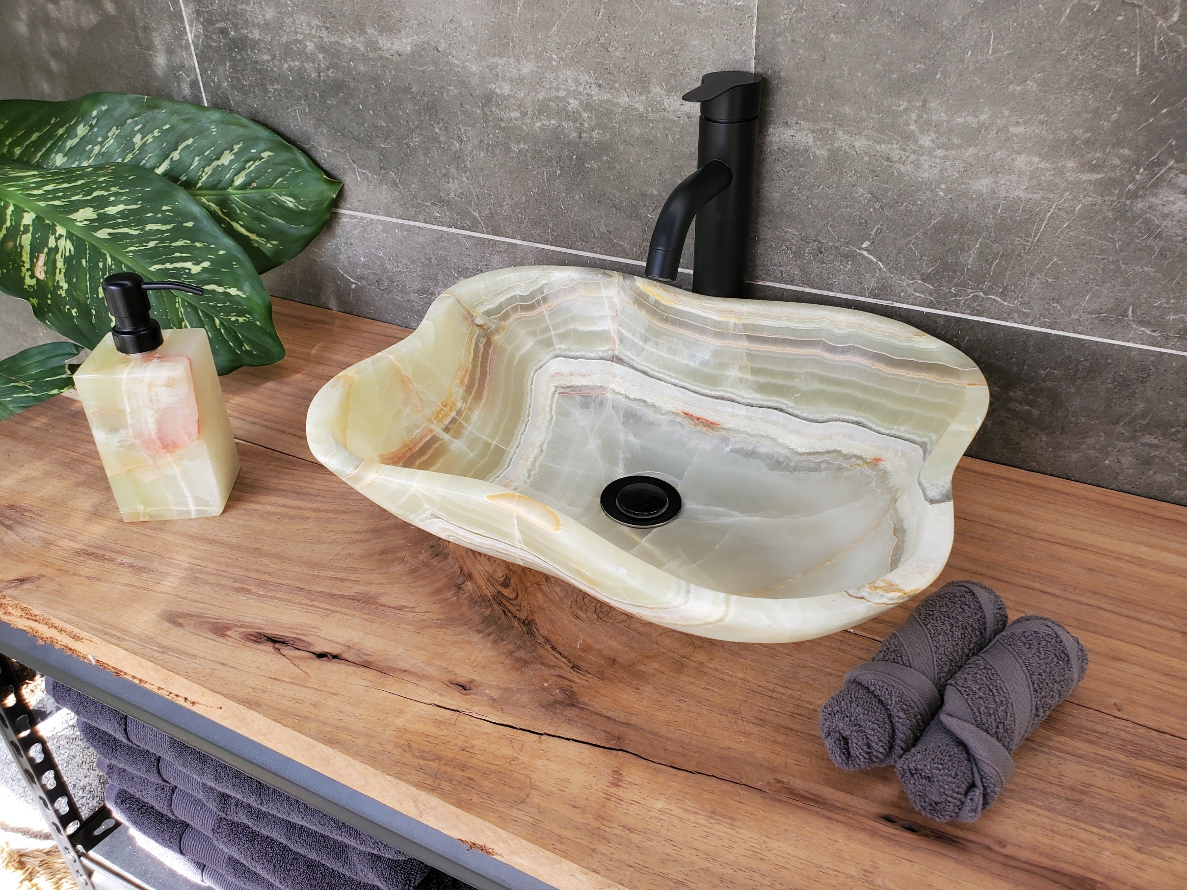 S34_17 Green Onyx Bathroom Vessel Sink - 17 x 14 inch