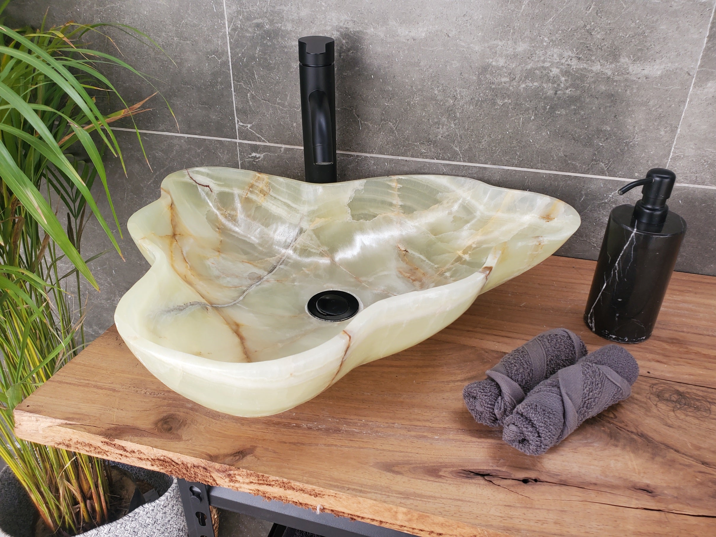 S33_21 Green Onyx Bathroom Vessel Sink