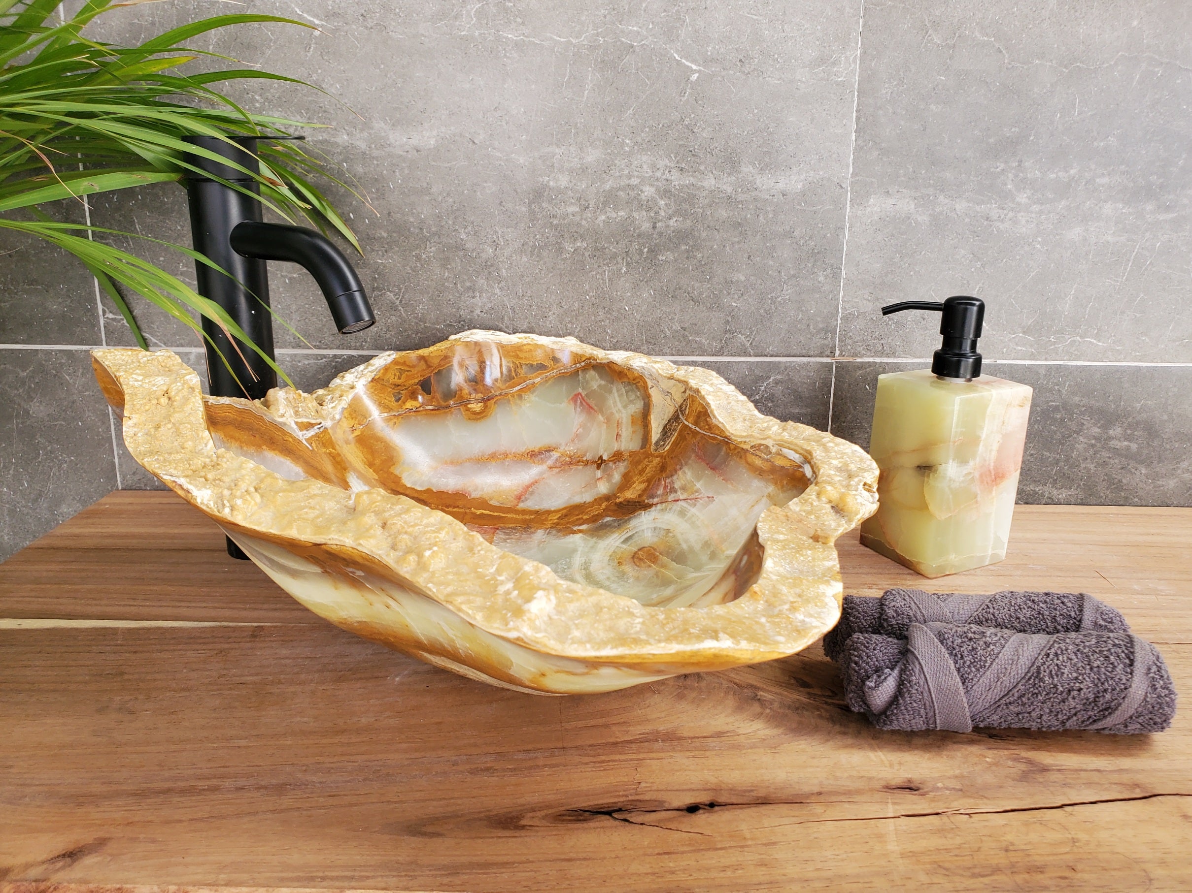 S33_58 Green Onyx Bathroom Vessel Sink - 19.5 x 15 inch