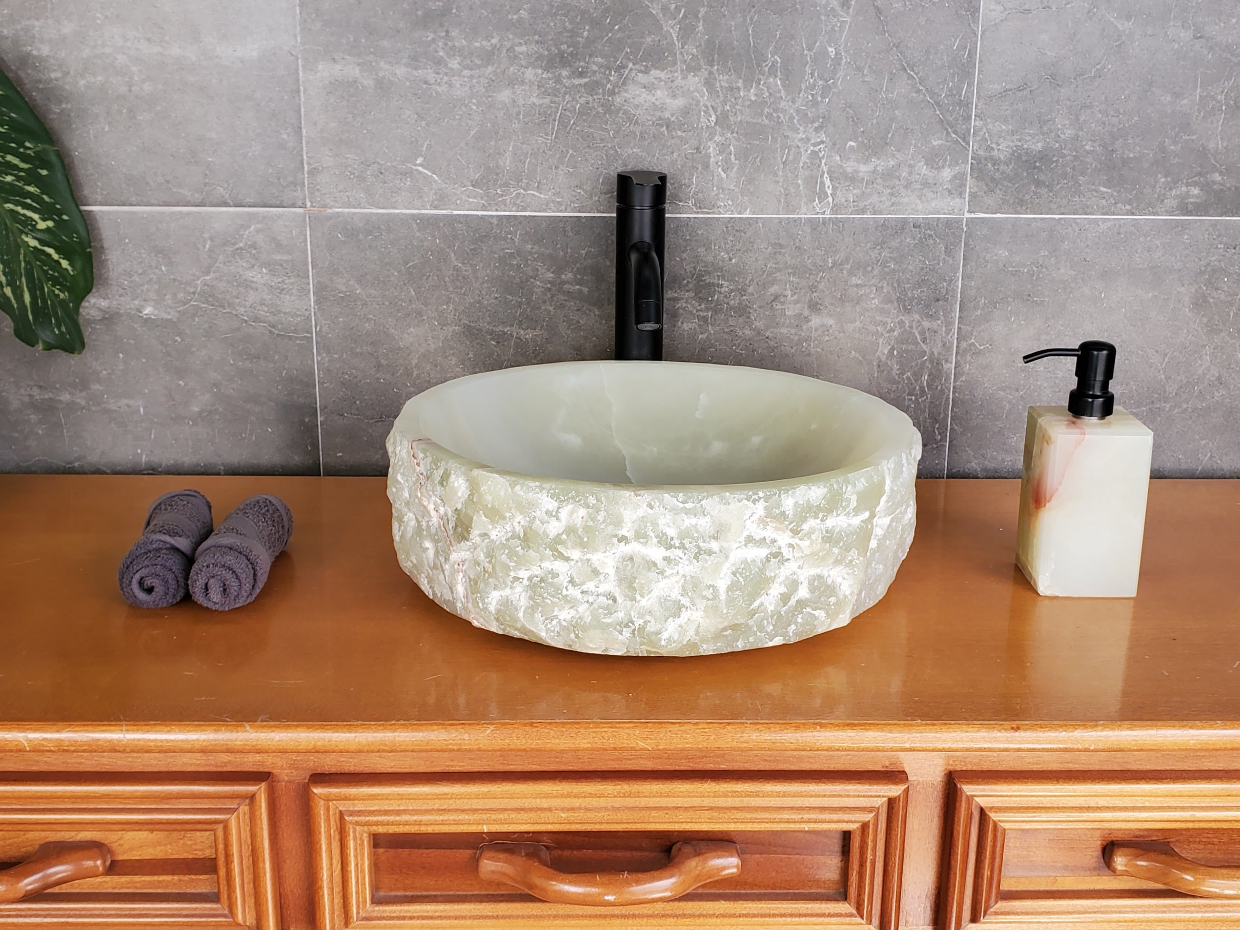 S37_21 Green Onyx Marble Vessel Sink – Natural Stone Countertop Sink, 15.5x15.5 Inch Bathroom Sinks Featured Onyx Sinks Sinks