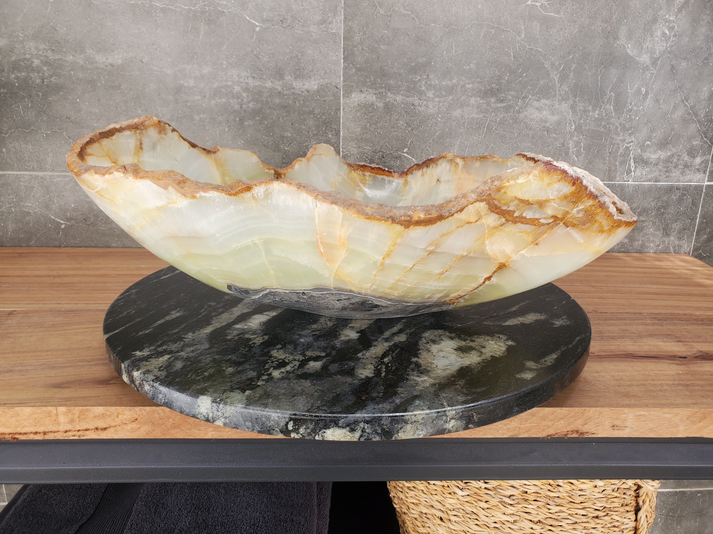 S33_22 Green Onyx Bathroom Vessel Sink - 19 x 19 inch