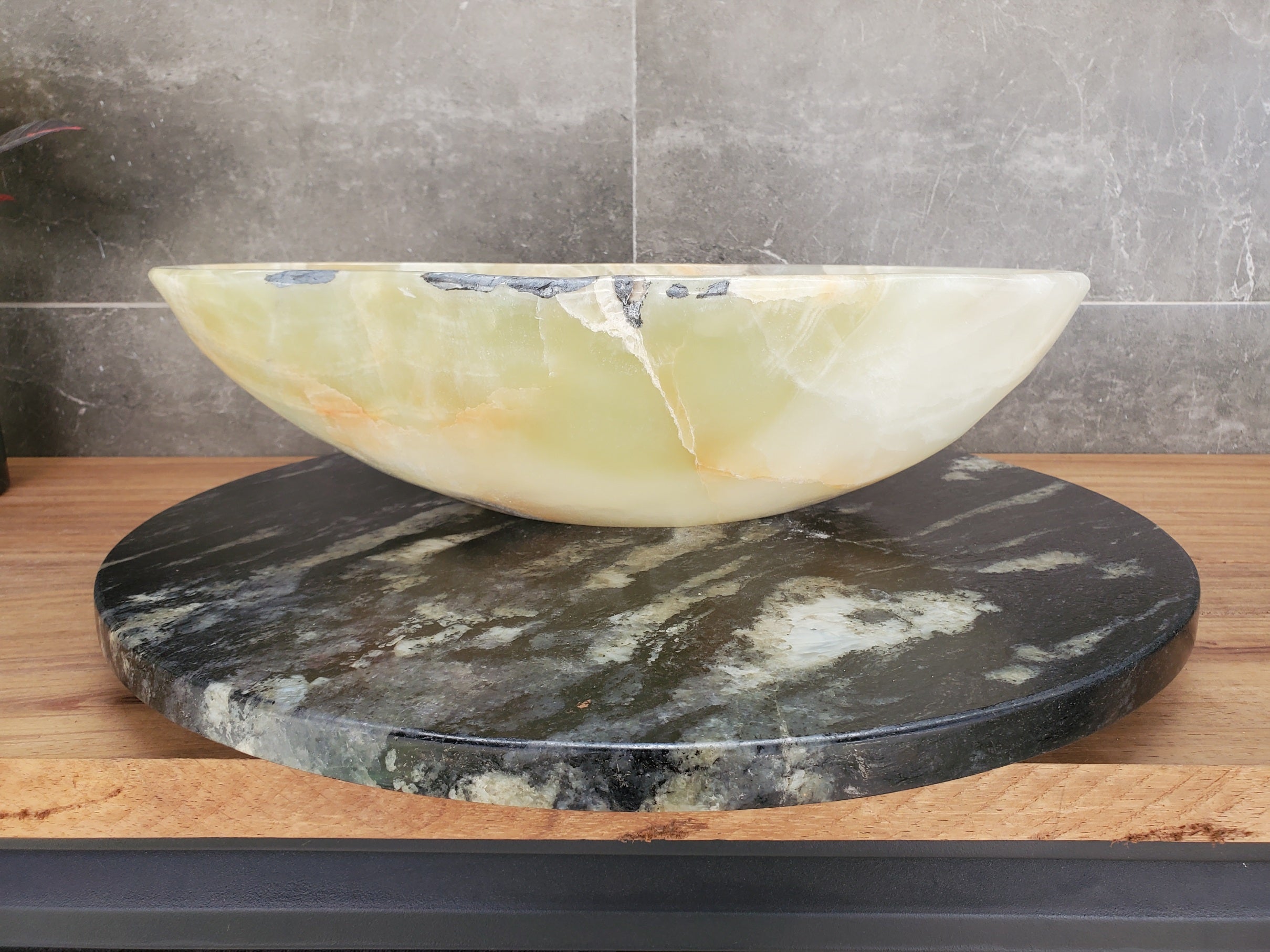 S33_25 Light Green Onyx Bathroom Vessel Sink - 18 x 12 inch