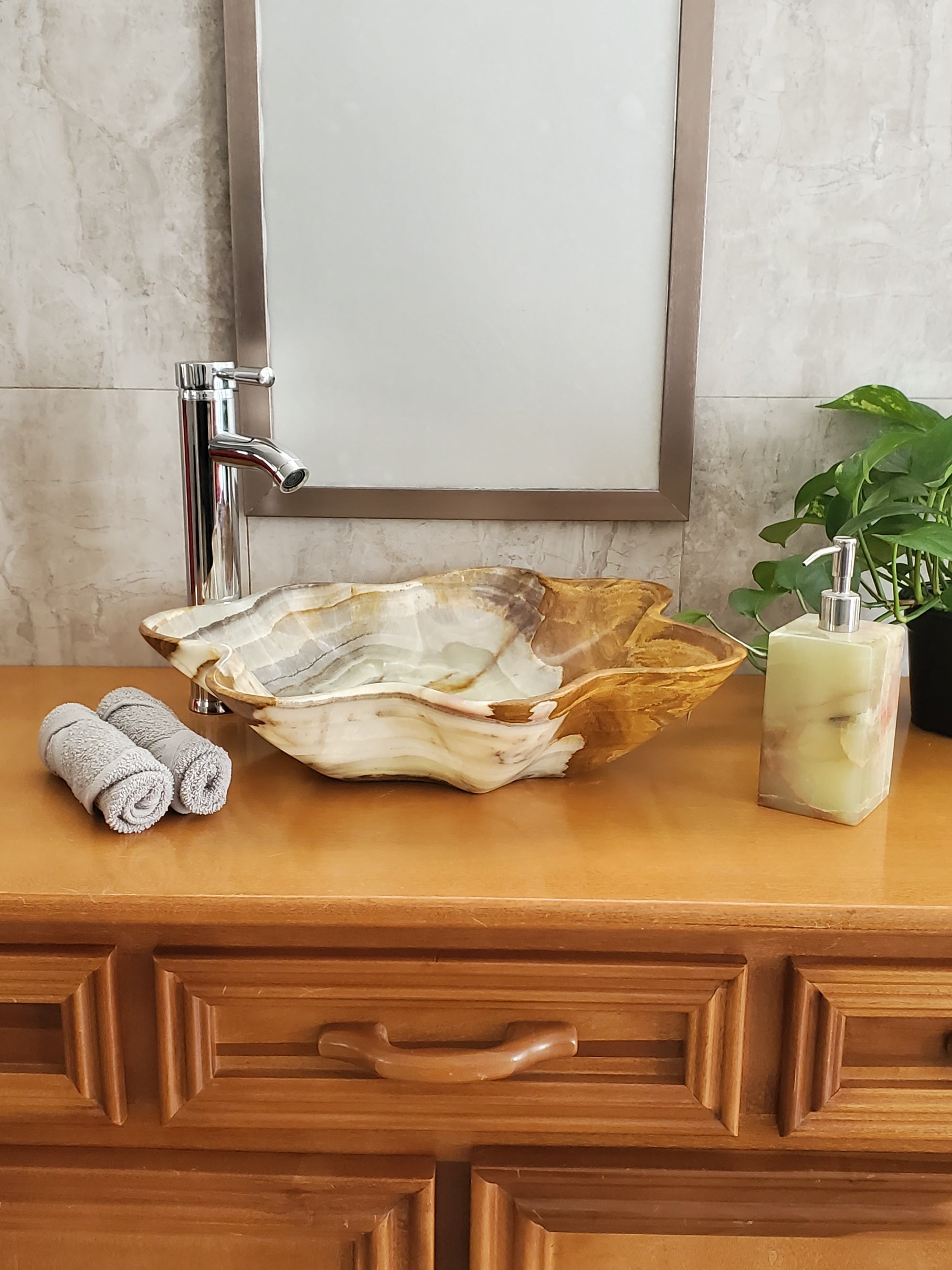 S23_12 Green and Brown Onyx Stone Vessel Bathroom Sink - 19 x 16 inch