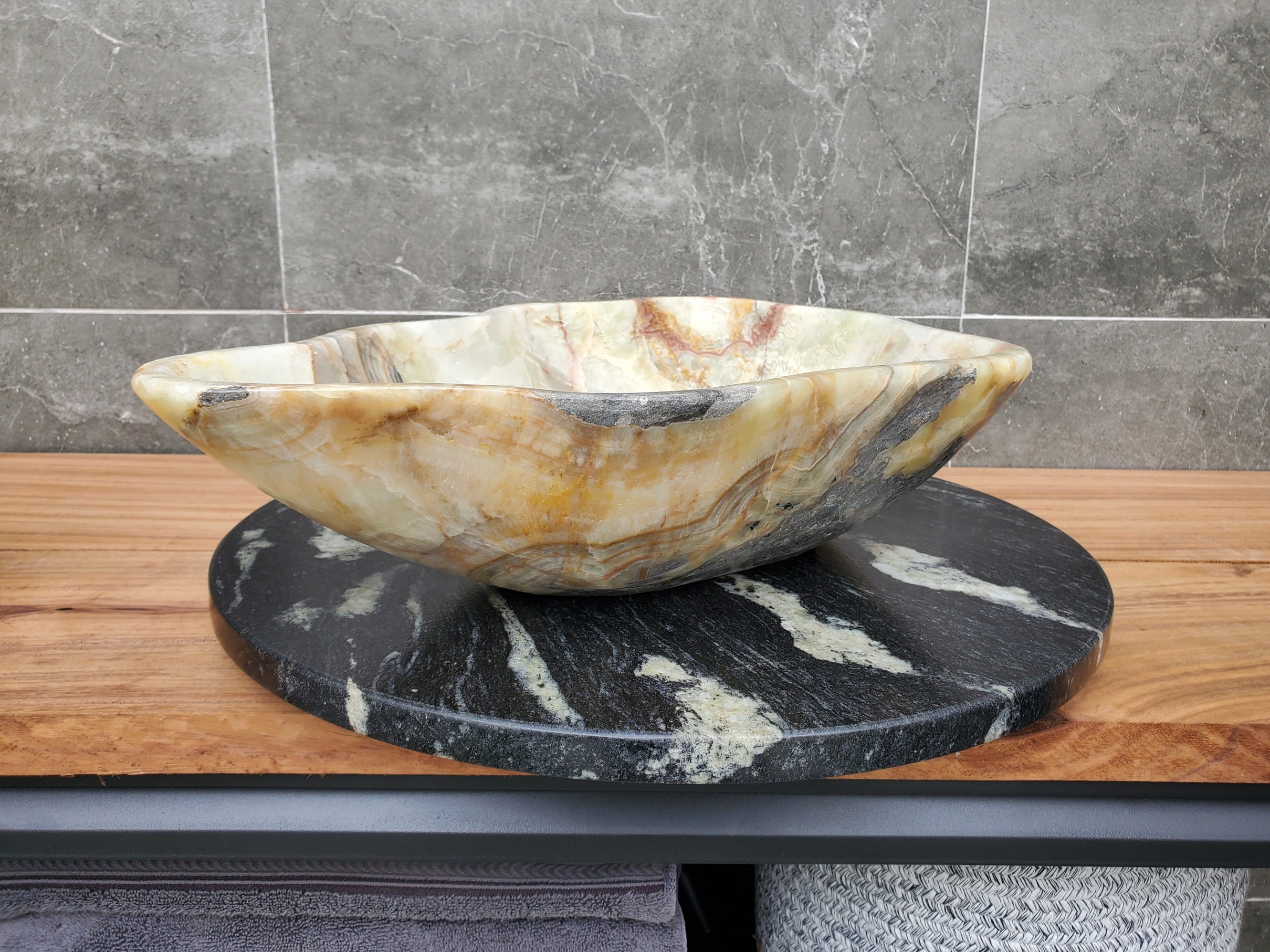 S31_02 Onyx Stone Vessel Bathroom Sink