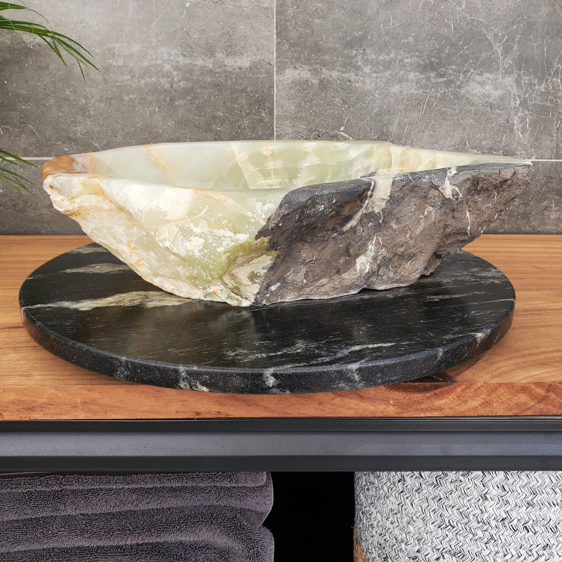 S31_21 Onyx Stone Vessel Bathroom Sink