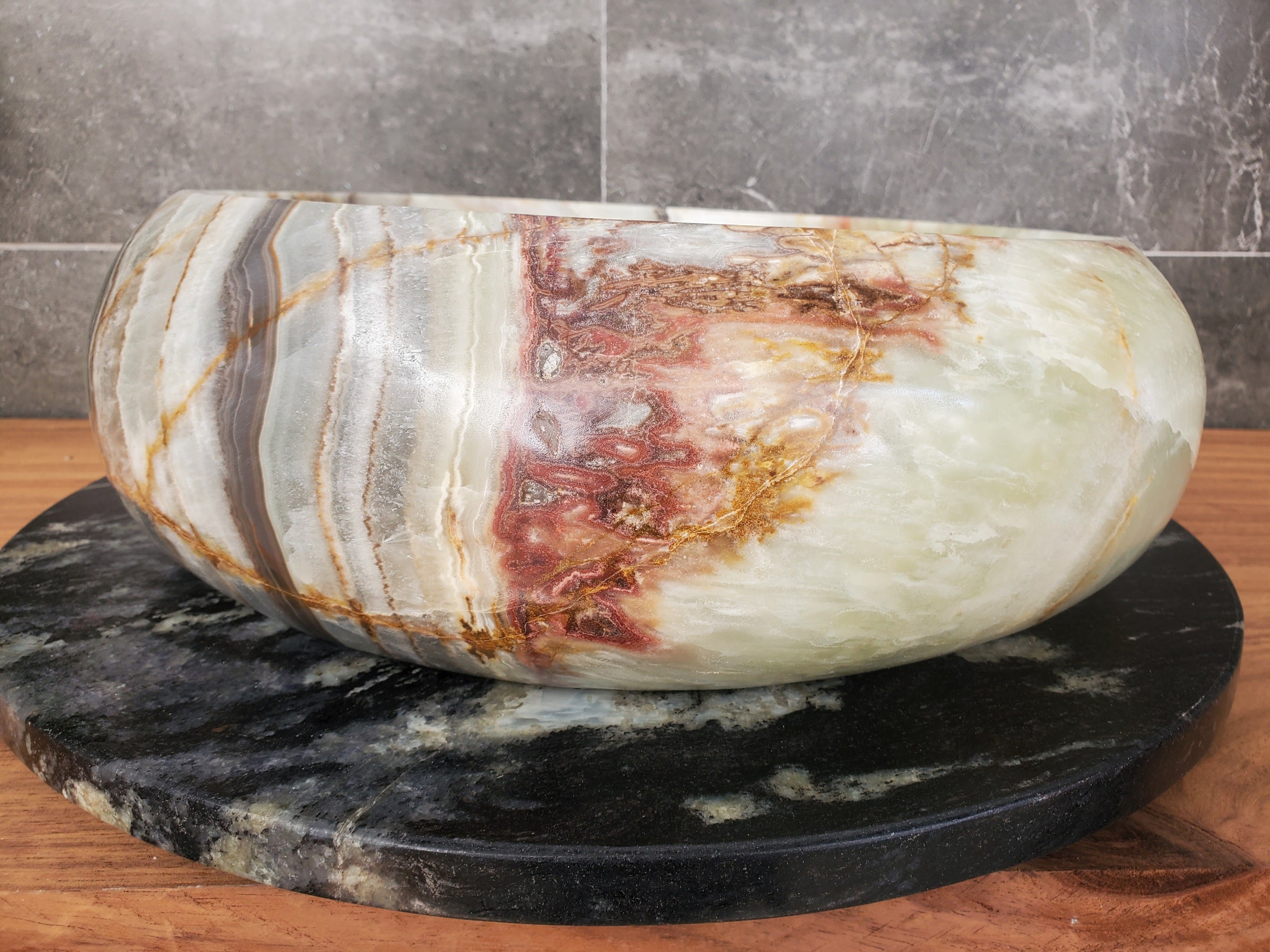 S31_16 Onyx Stone Vessel Bathroom Sink - Round