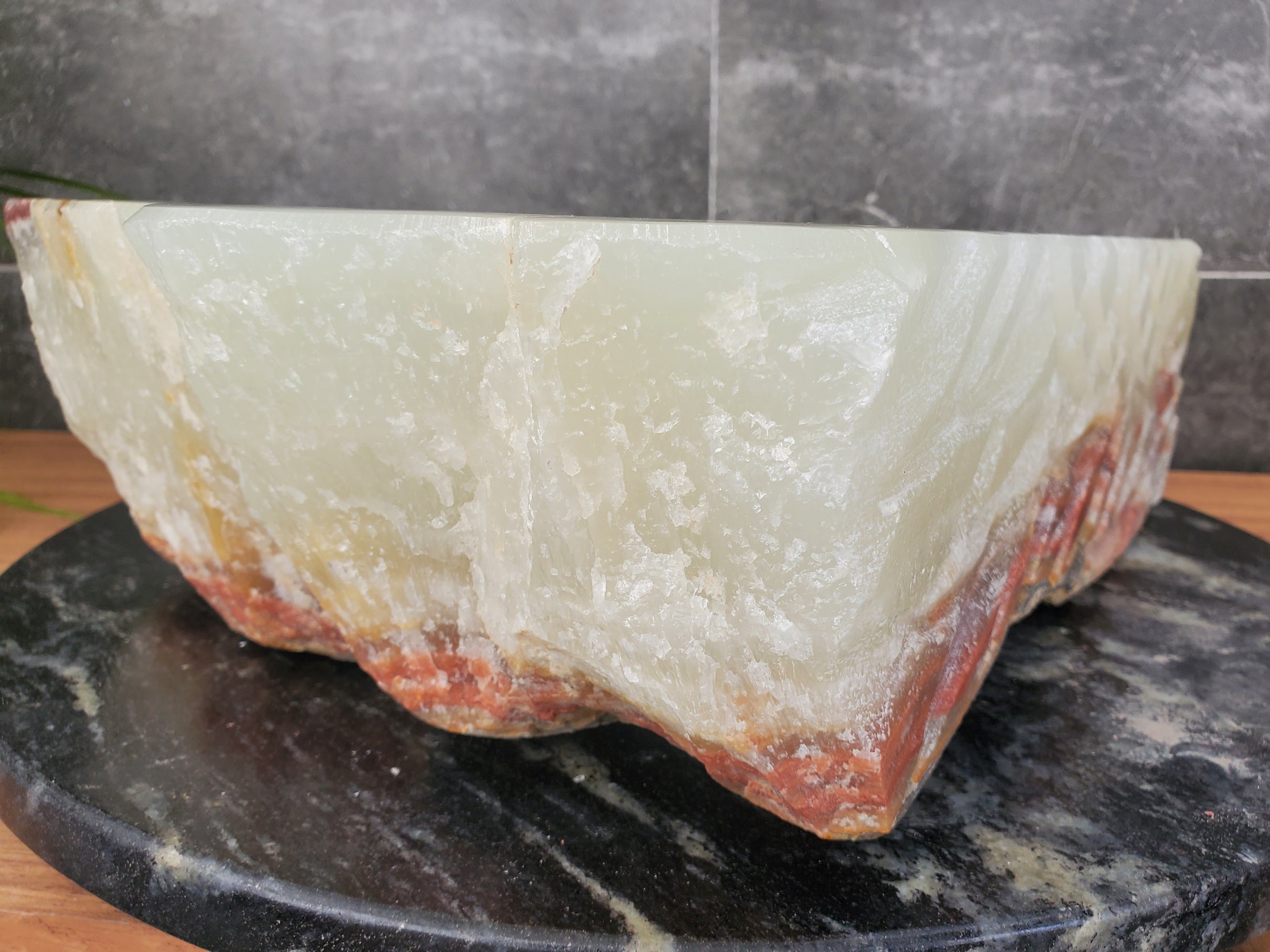 S31_20 Onyx Stone Vessel Bathroom Sink - 17.5 x 16 inch