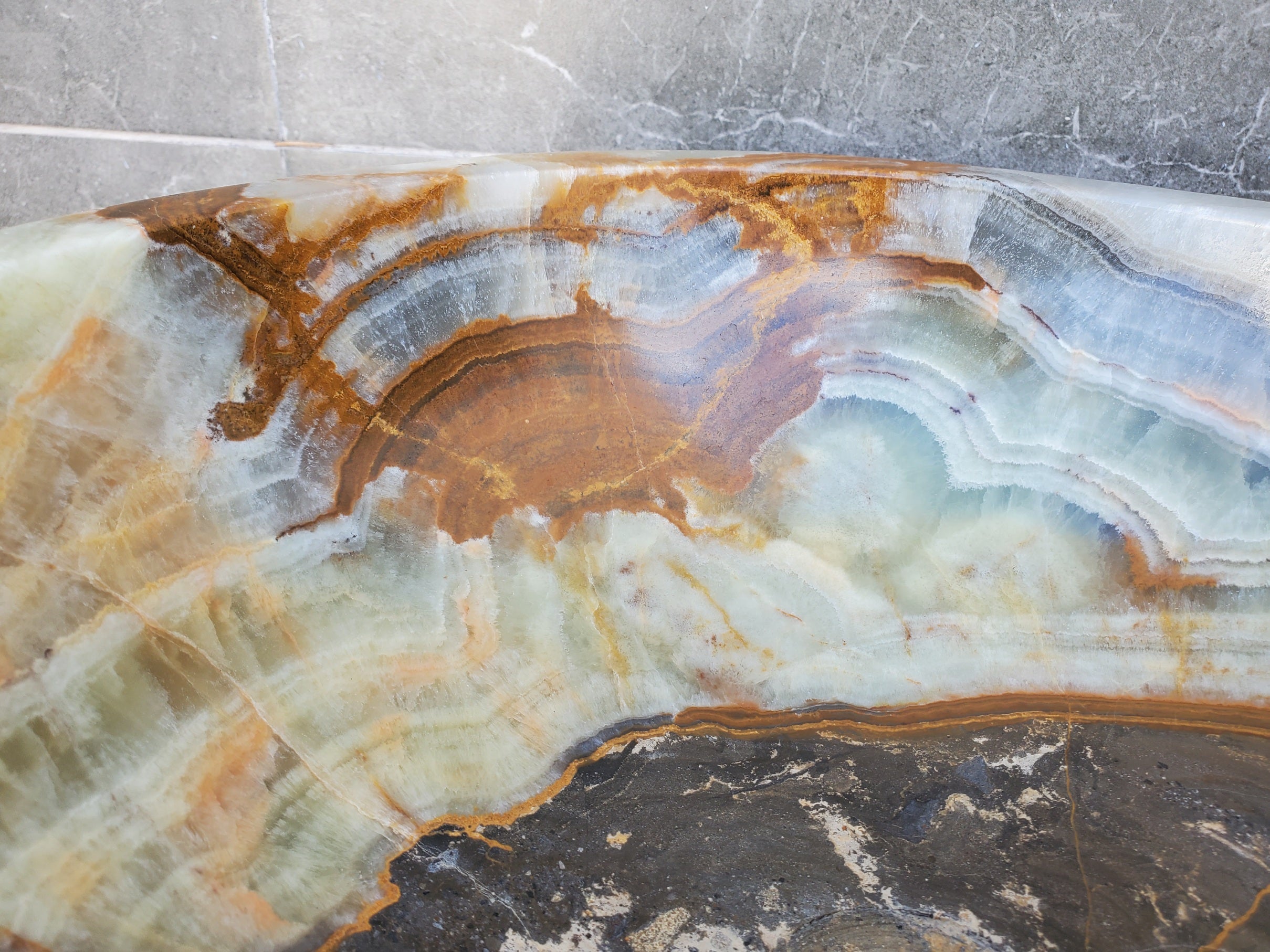 S29_28 Onyx Stone Vessel Bathroom Sink - 15 x 15 inch