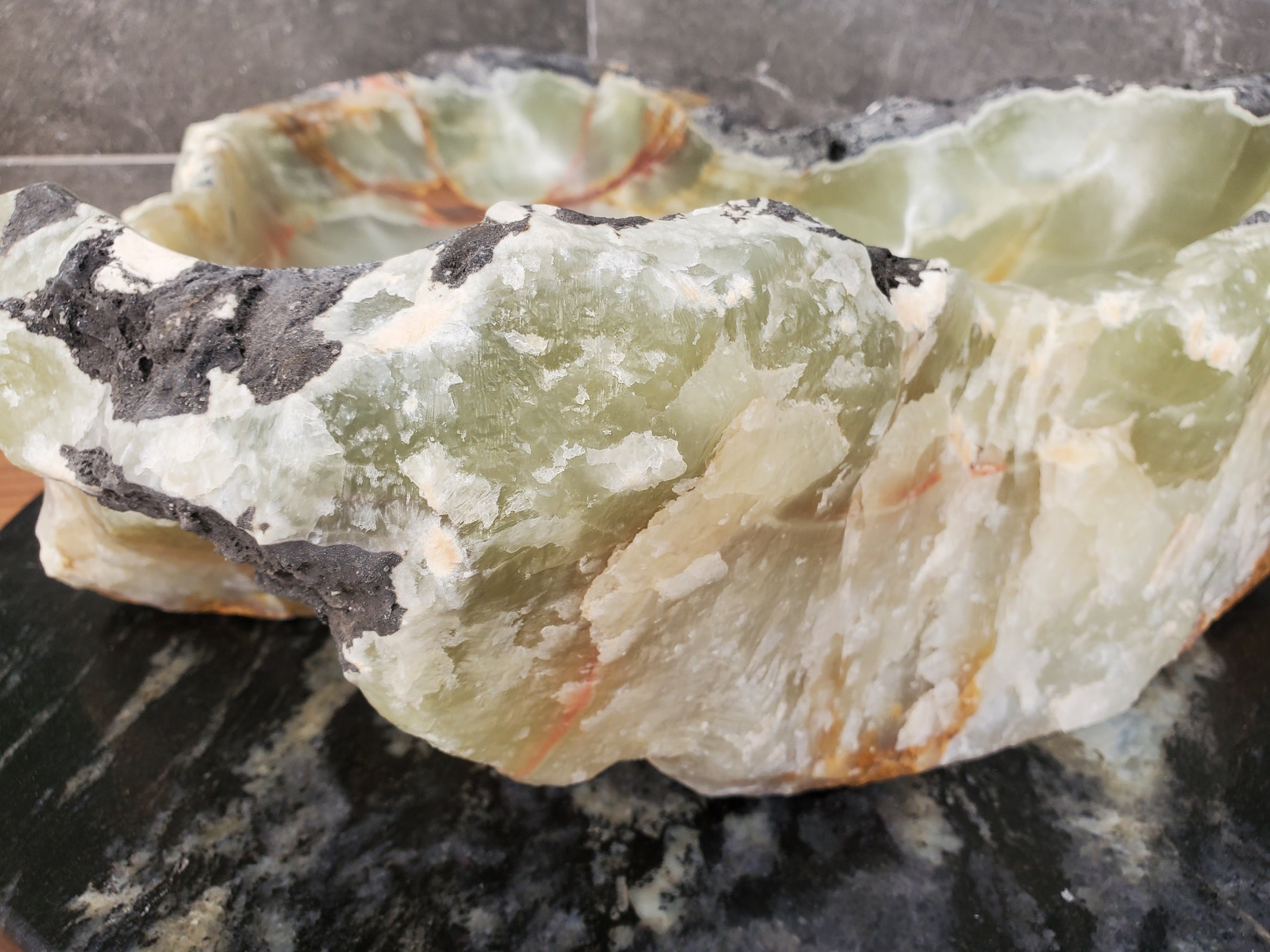 S31_17 Onyx Stone Vessel Bathroom Sink