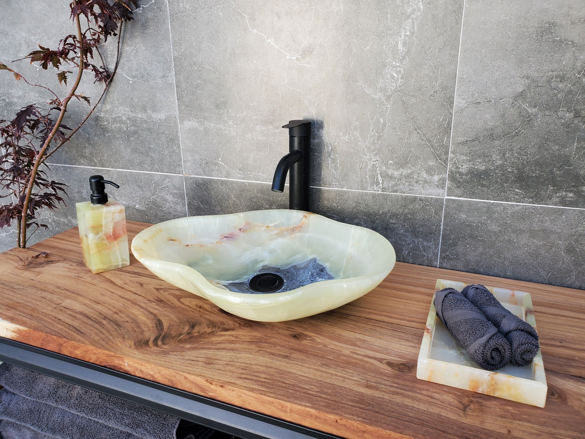 S30_02 Onyx Stone Vessel Bathroom Sink