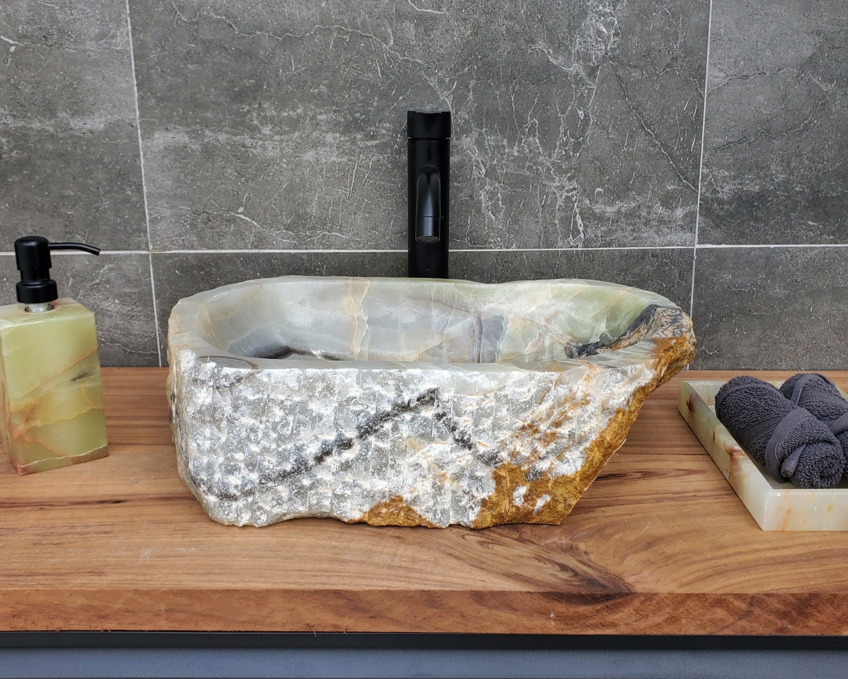 S29_33 Onyx Stone Vessel Bathroom Sink