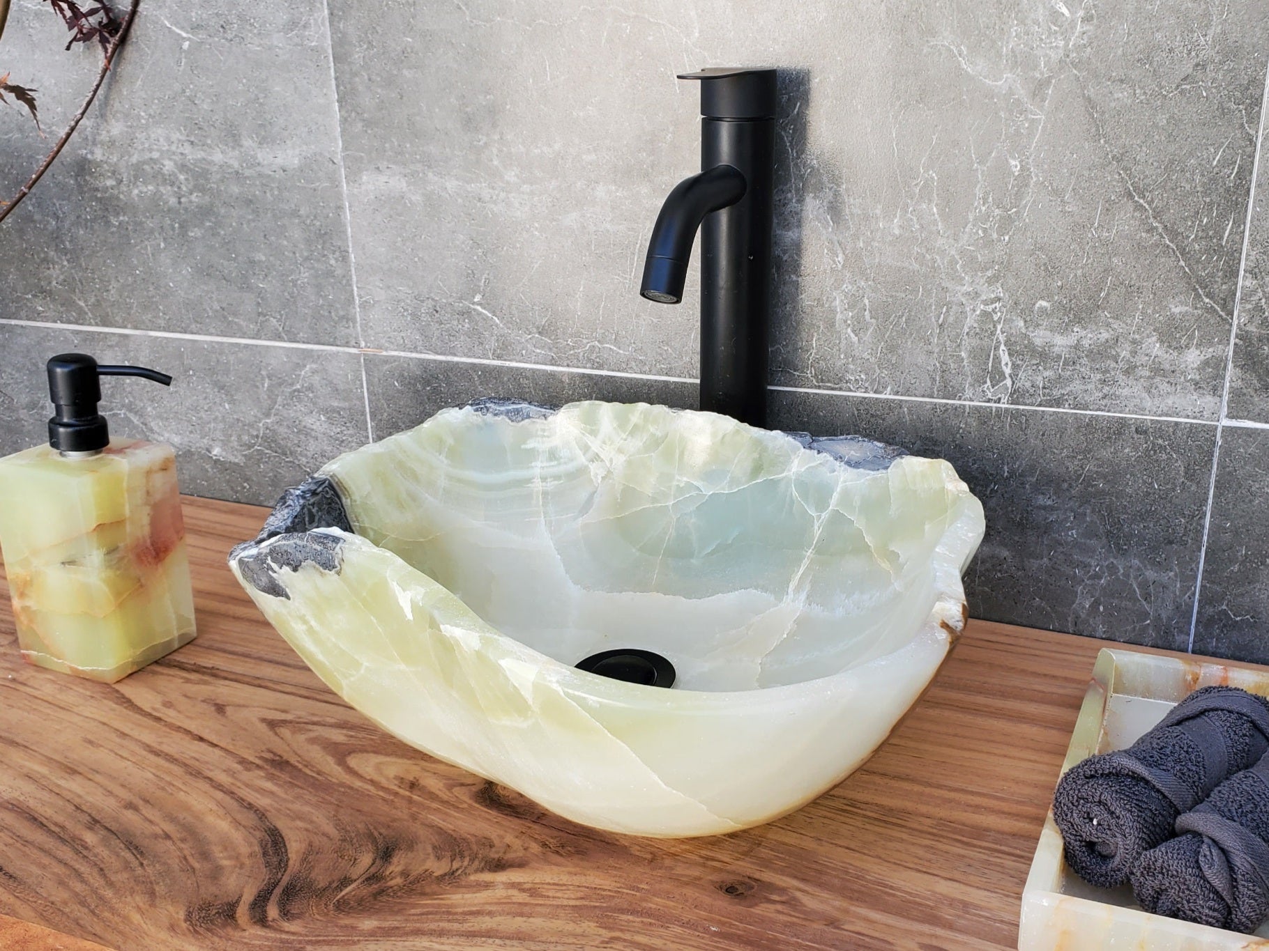 S29_19 Onyx Stone Vessel Bathroom Sink