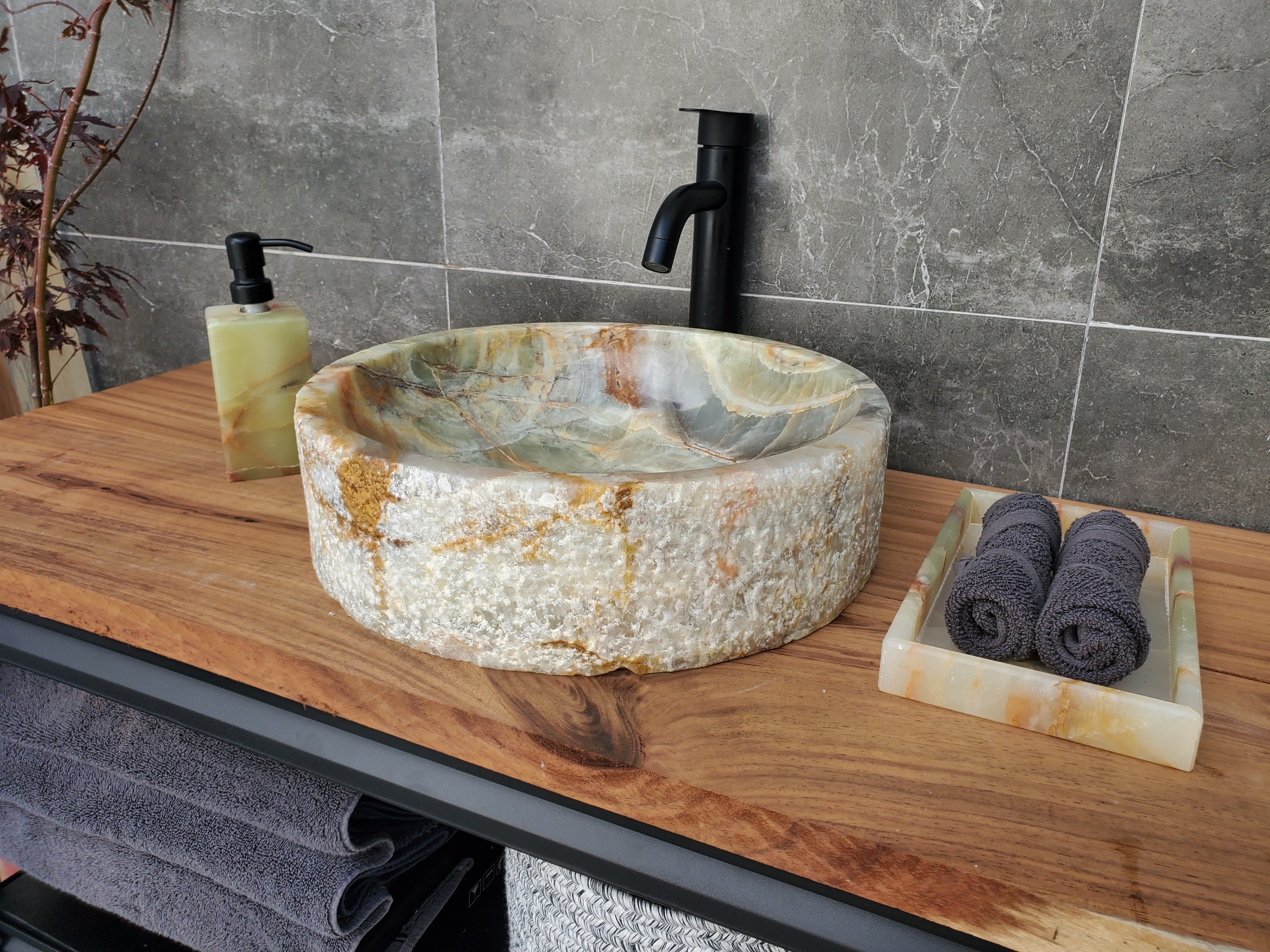 S29_29 Onyx Stone Vessel Bathroom Sink