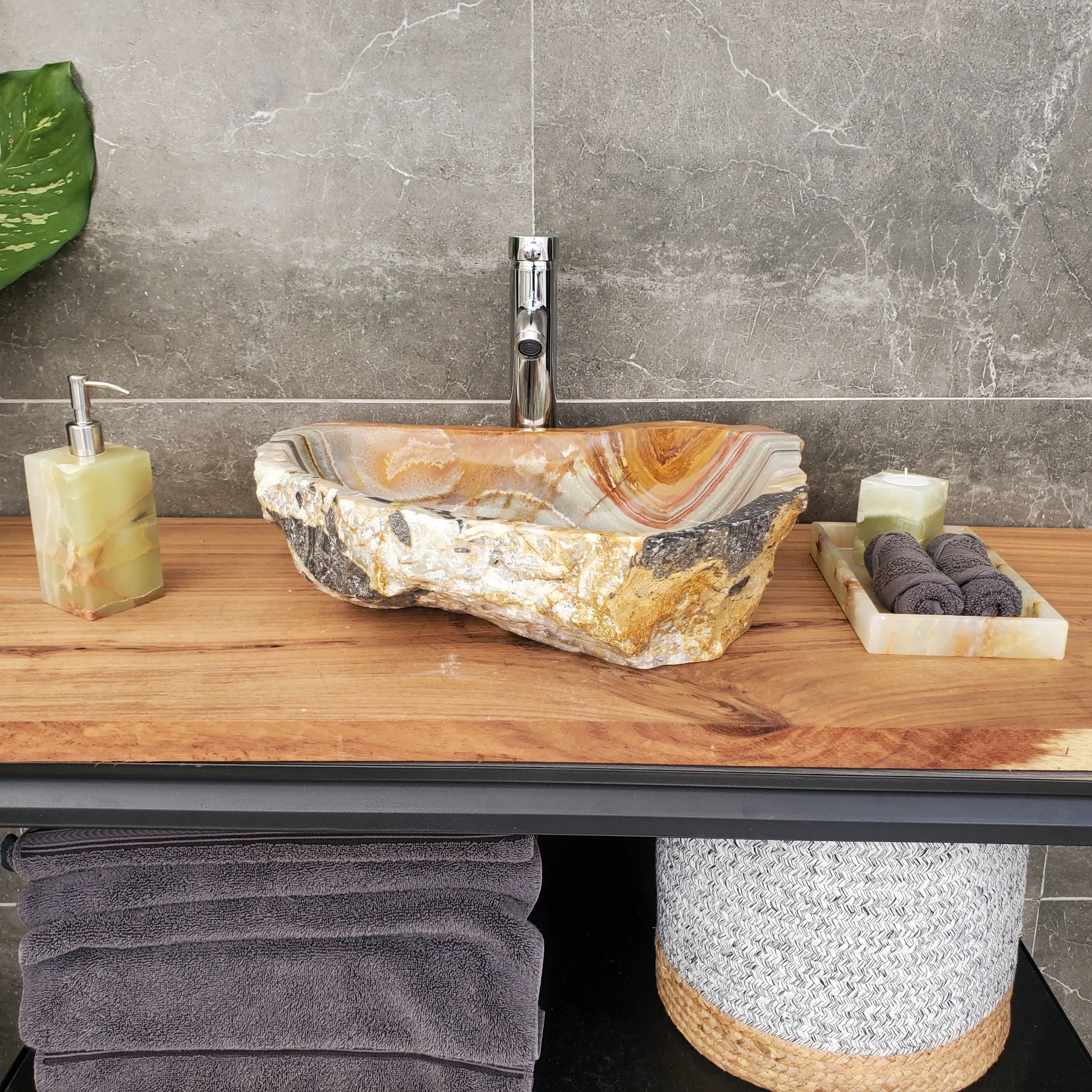 S31_19 Onyx Stone Vessel Bathroom Sink