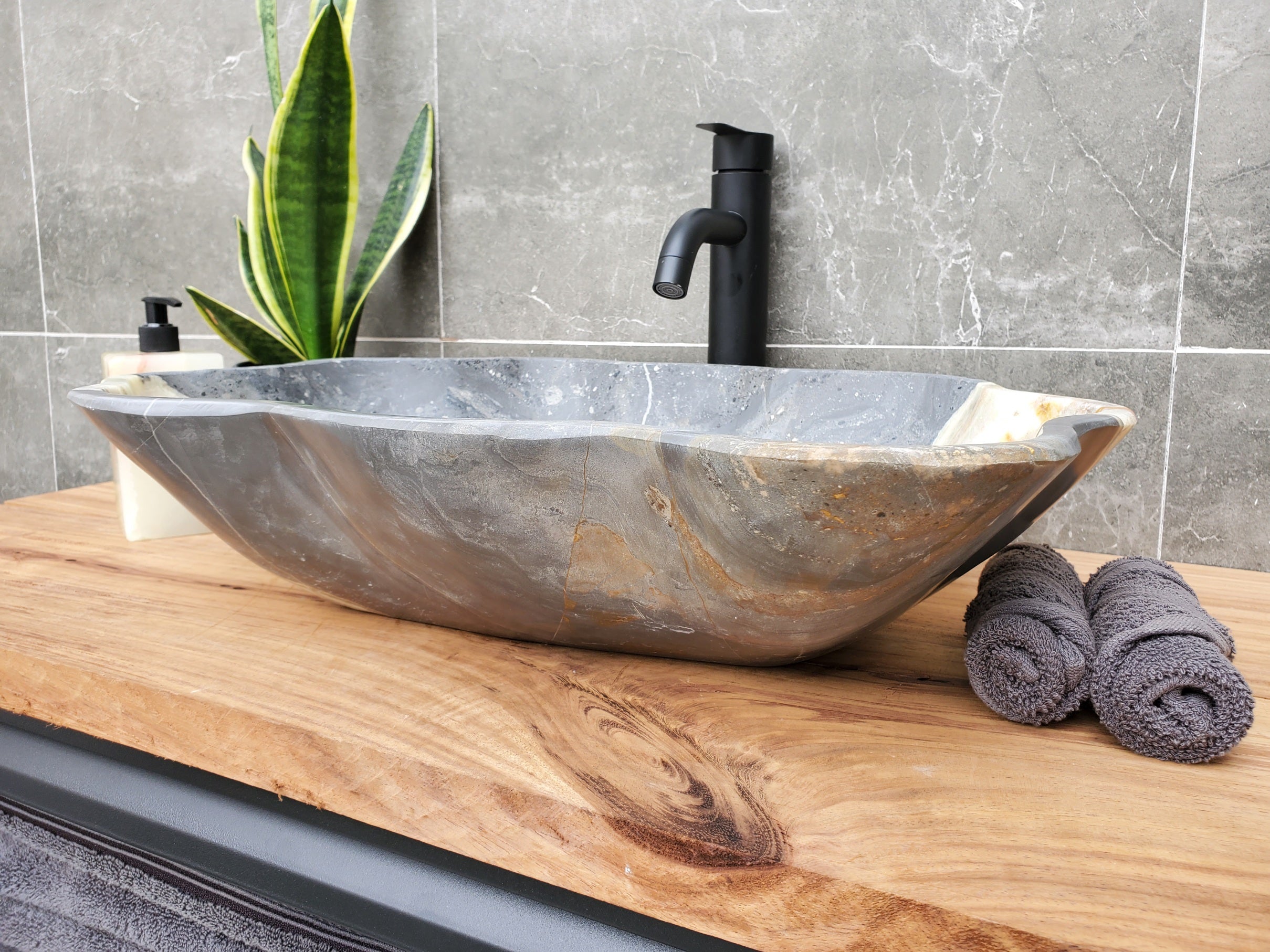 S30_33 Onyx Stone Vessel Bathroom Sink - 20.5 x 16 inch