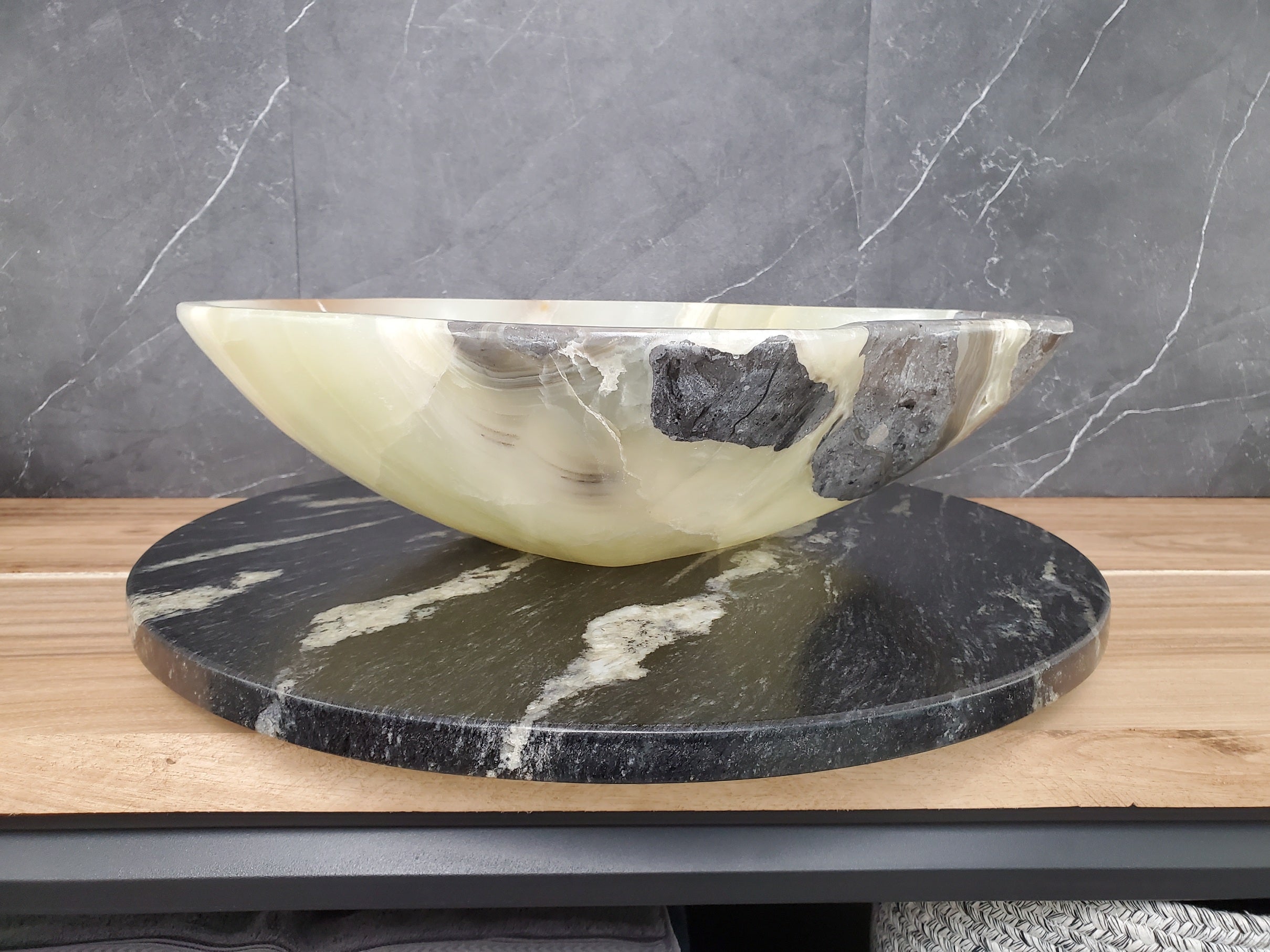 S28_08 Onyx Stone Vessel Bathroom Sink - 19 x 15.5 inch