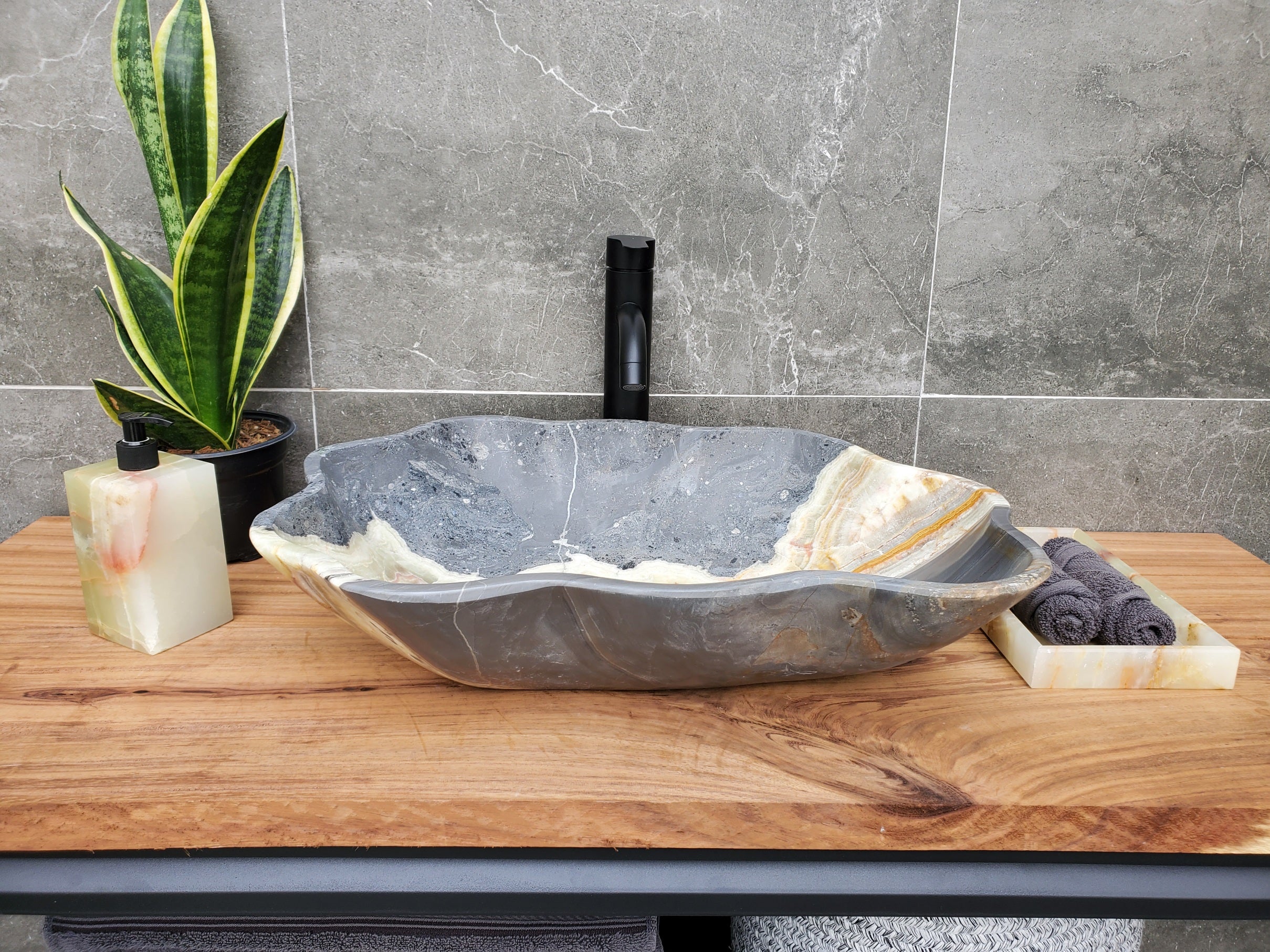 S30_33 Onyx Stone Vessel Bathroom Sink - 20.5 x 16 inch