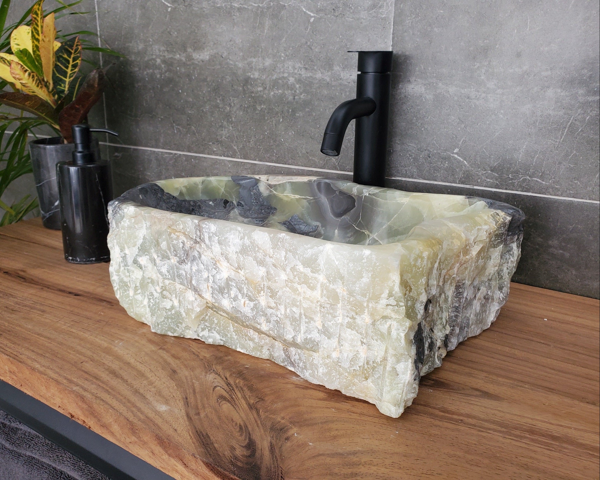 S31_25 Onyx Stone Vessel Bathroom Sink - 16 x 11.5 inch