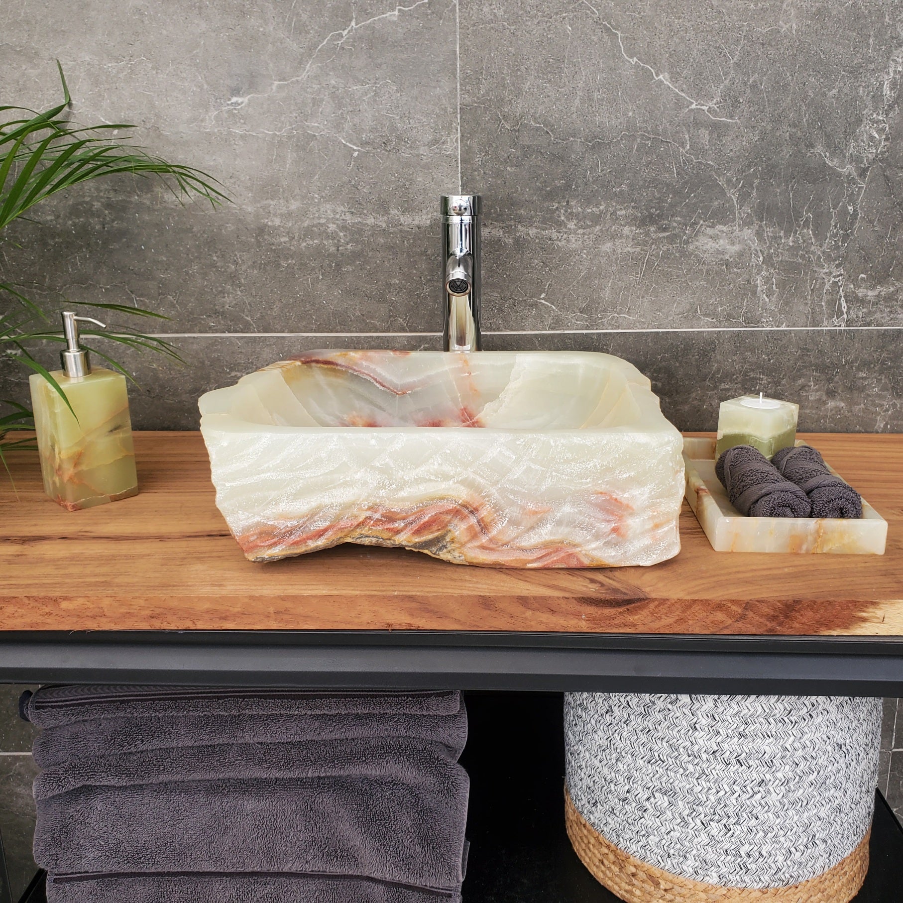 S31_20 Onyx Stone Vessel Bathroom Sink - 17.5 x 16 inch