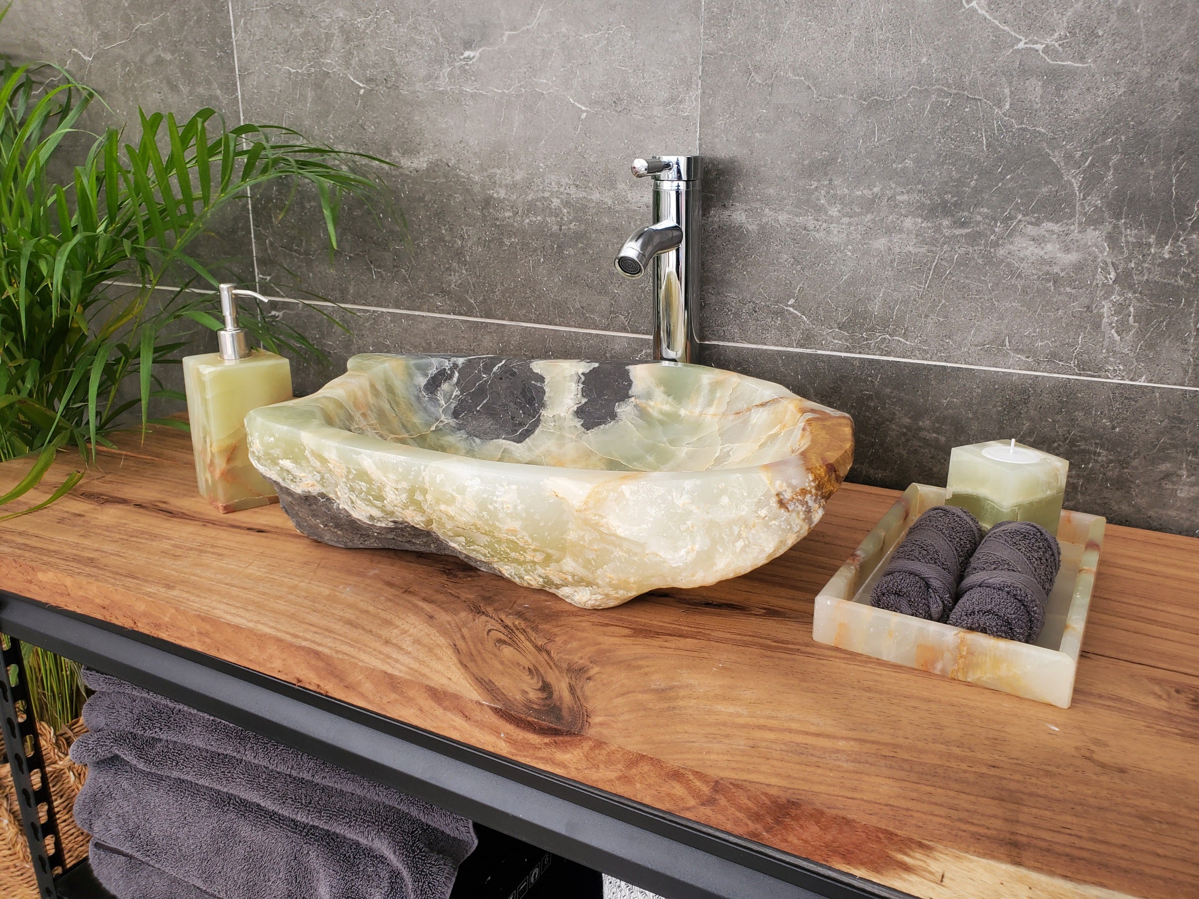 S31_21 Onyx Stone Vessel Bathroom Sink