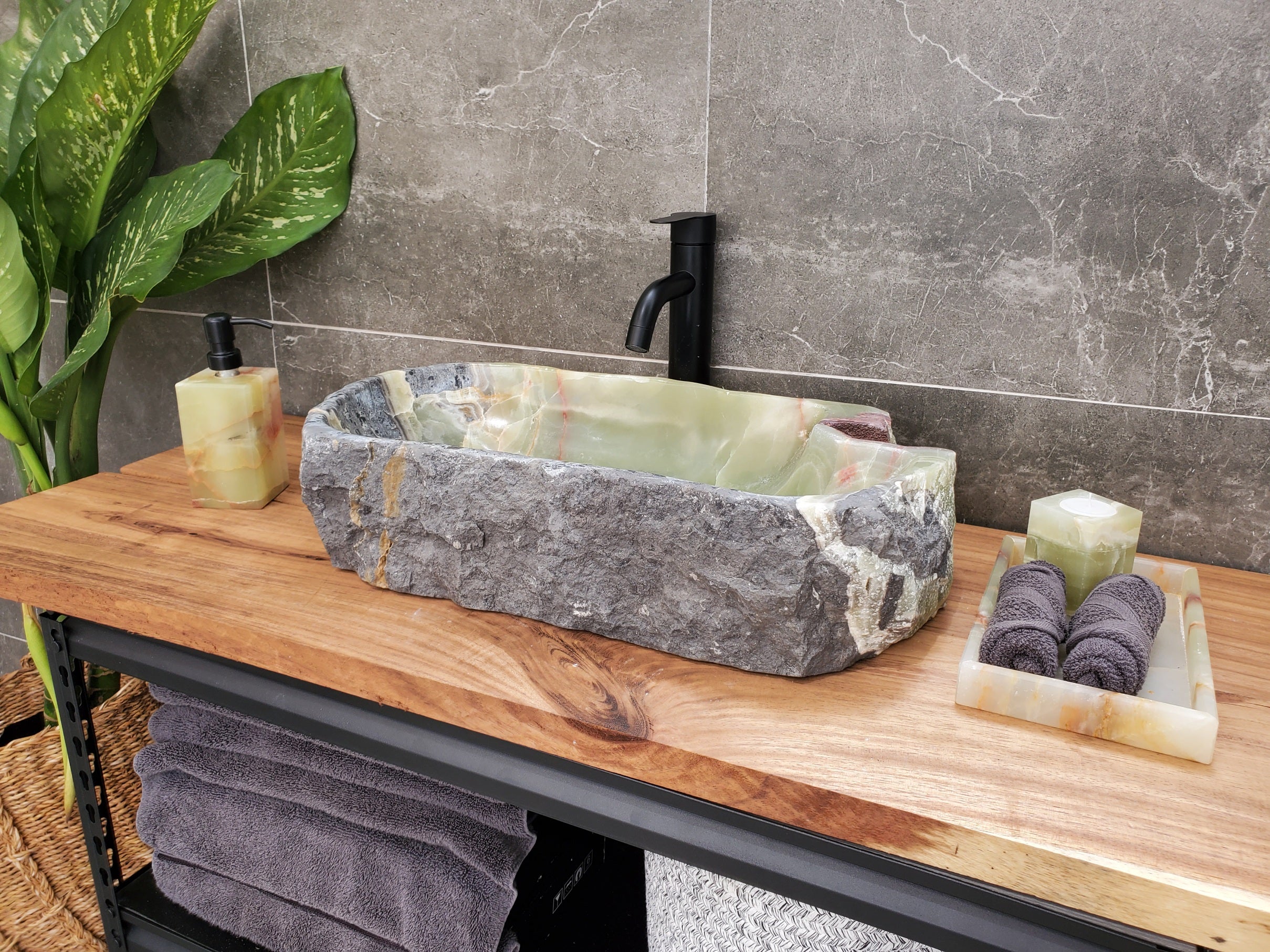 S31_11 Onyx Stone Vessel Bathroom Sink