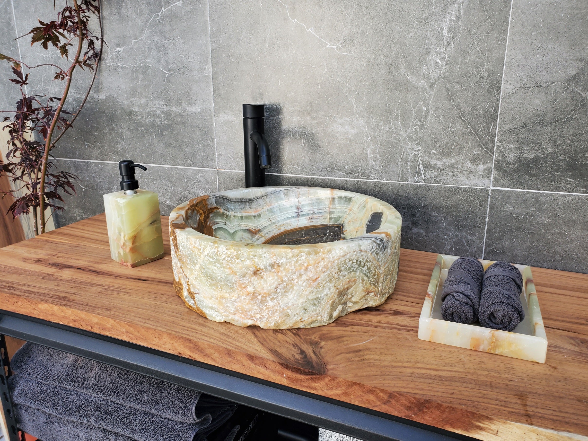 S29_28 Onyx Stone Vessel Bathroom Sink