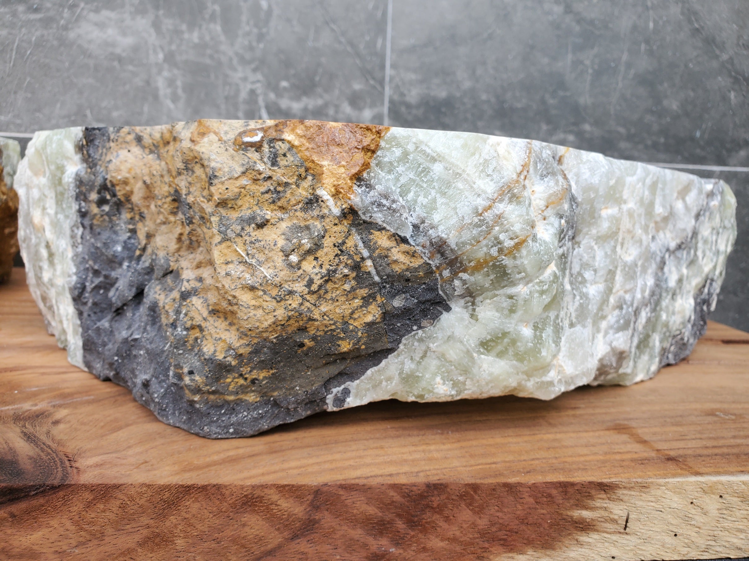 S29_32 Onyx Stone Vessel Bathroom Sink