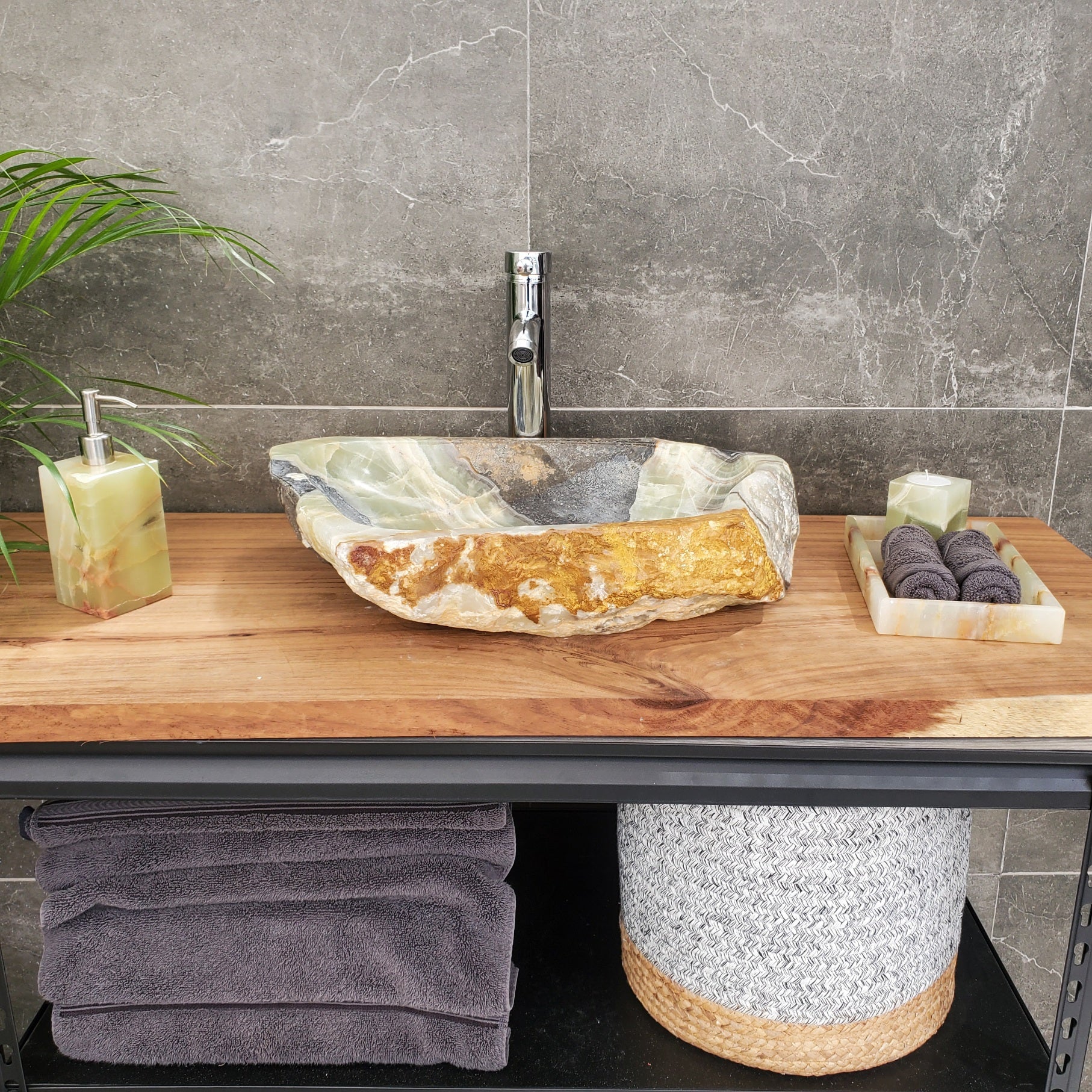 S31_23 Onyx Stone Vessel Bathroom Sink - 18 x 15 inch