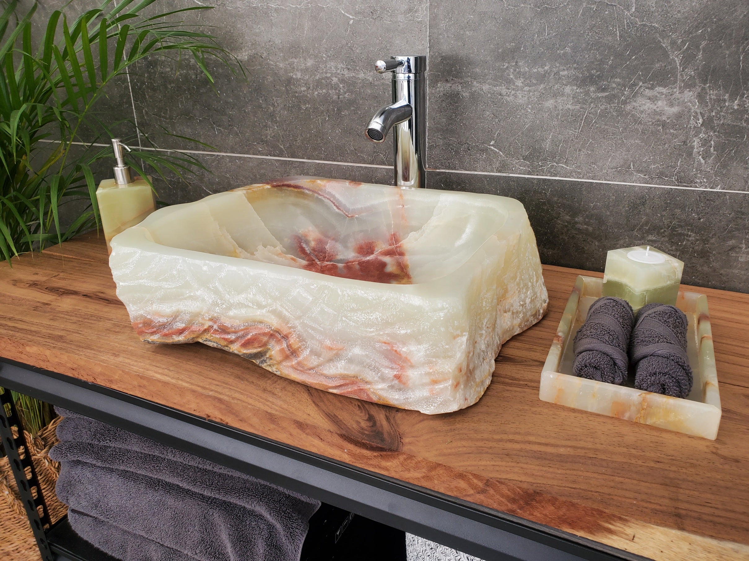 S31_20 Onyx Stone Vessel Bathroom Sink - 17.5 x 16 inch
