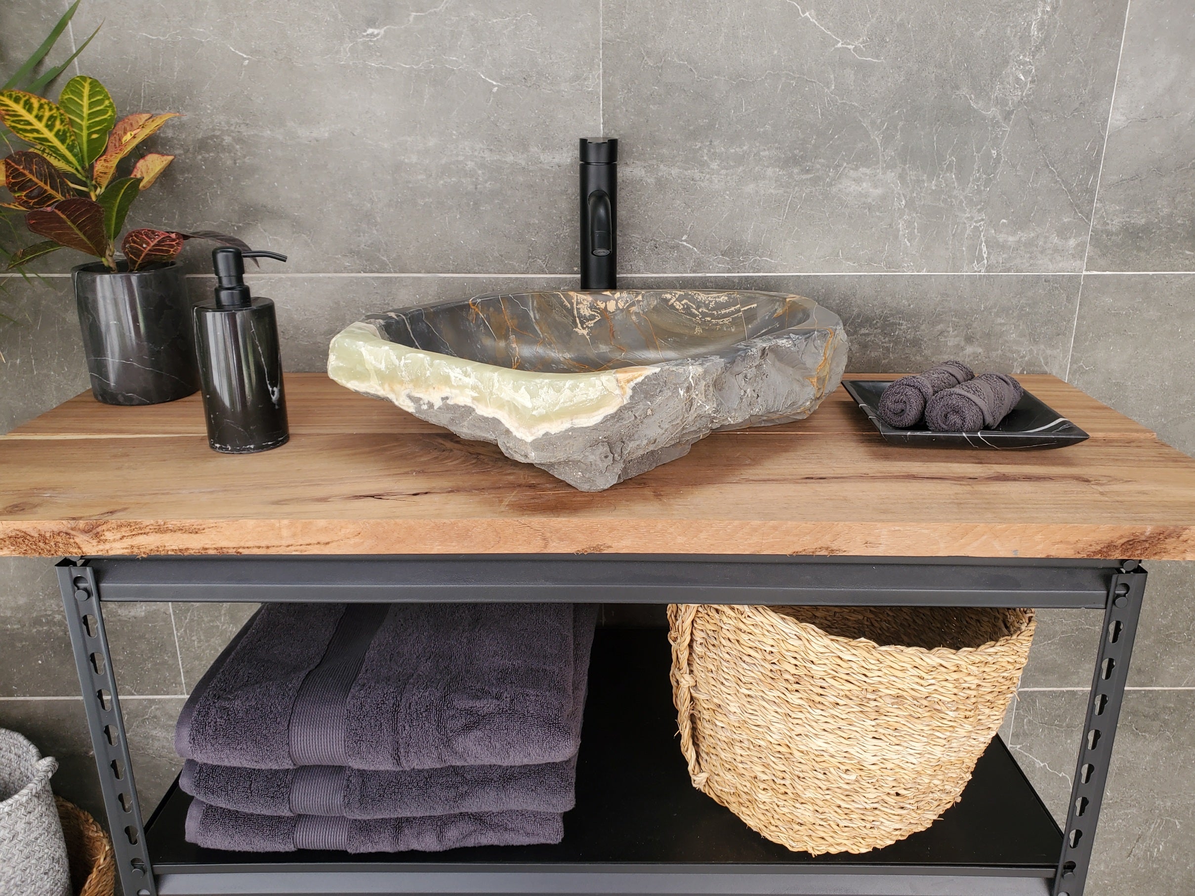 S33_05 Natural Stone Vessel Bathroom Sink