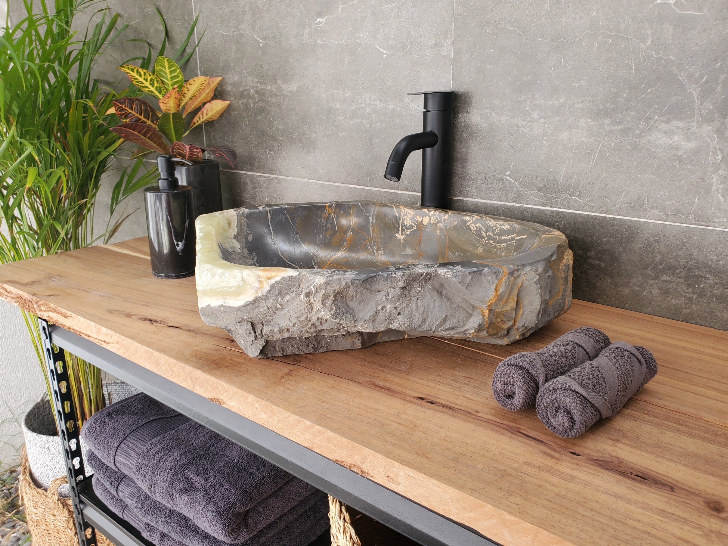 S33_05 Natural Stone Vessel Bathroom Sink