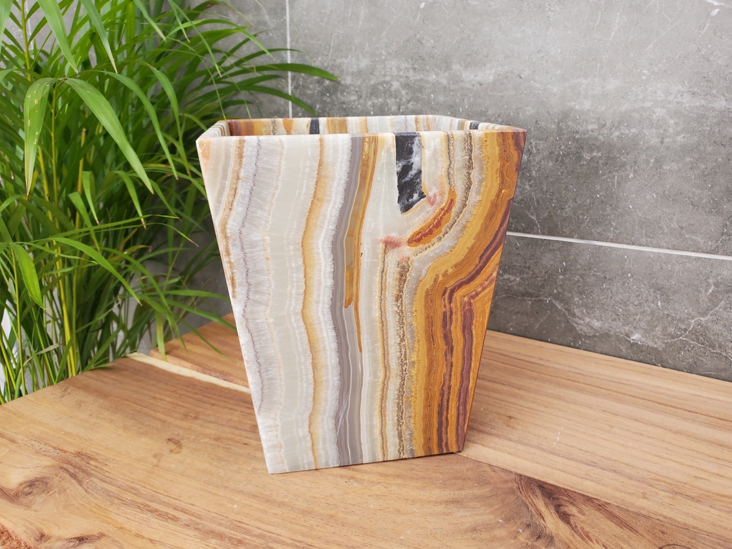 WB_17SQ Onyx Stone Waste Basket