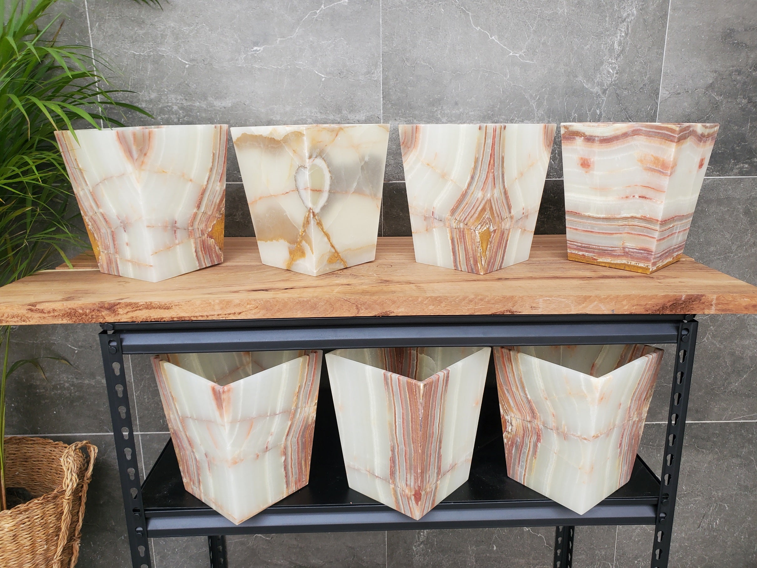 WB_16SQ Onyx Stone Waste Basket