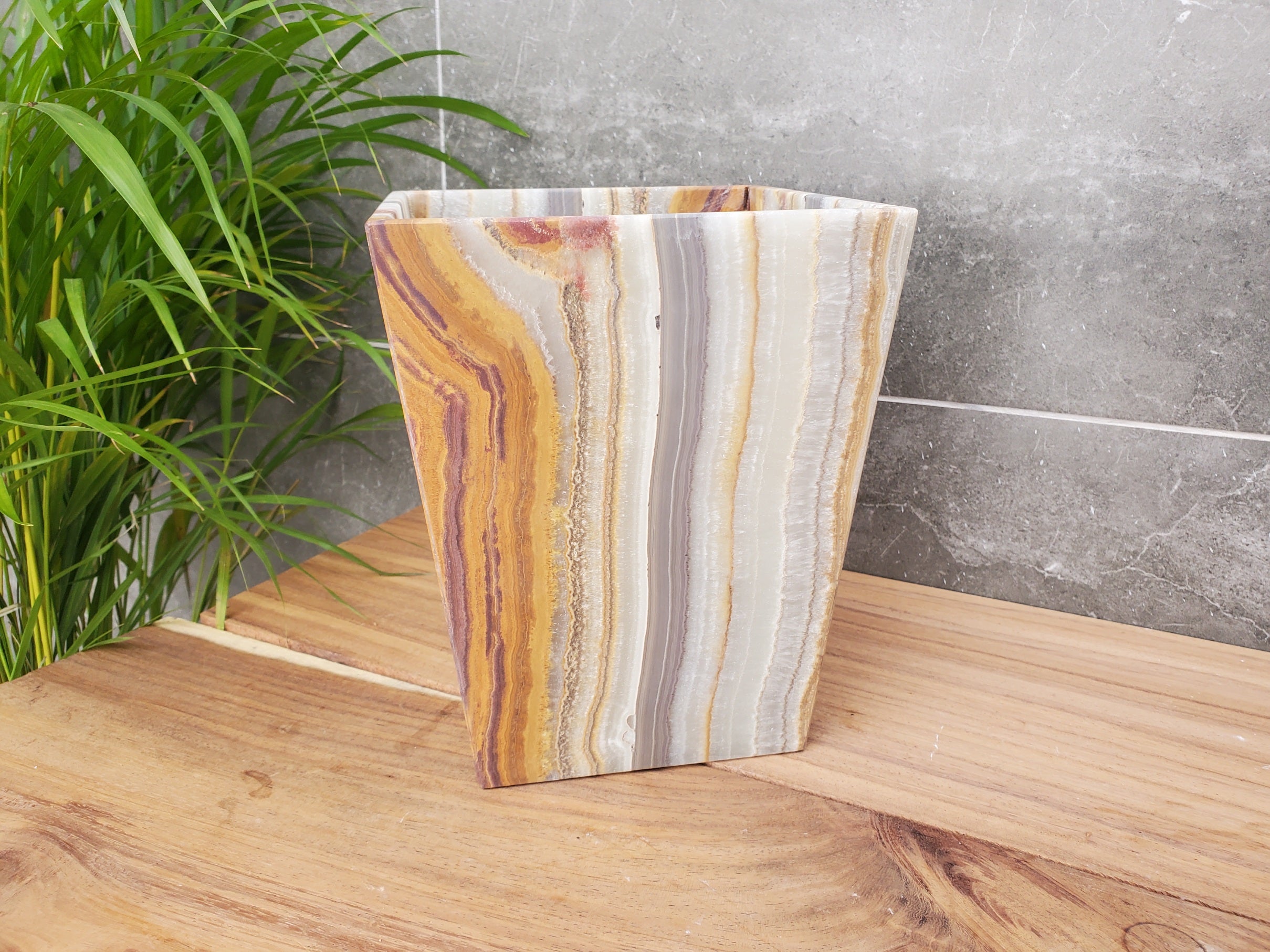 WB_17SQ Onyx Stone Waste Basket