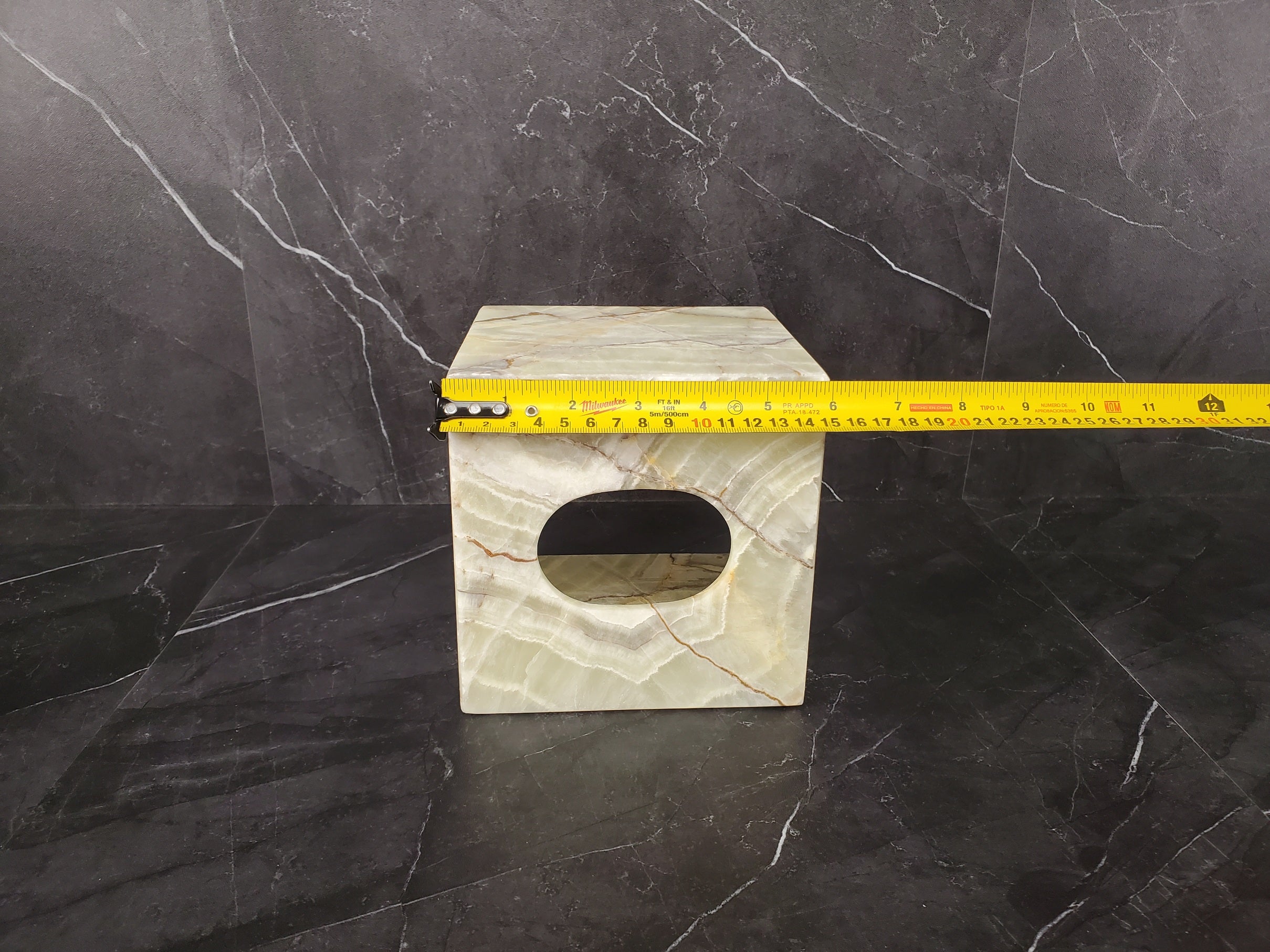 TCSQ_49 Green Onyx Tissue Box Cover (Cube)