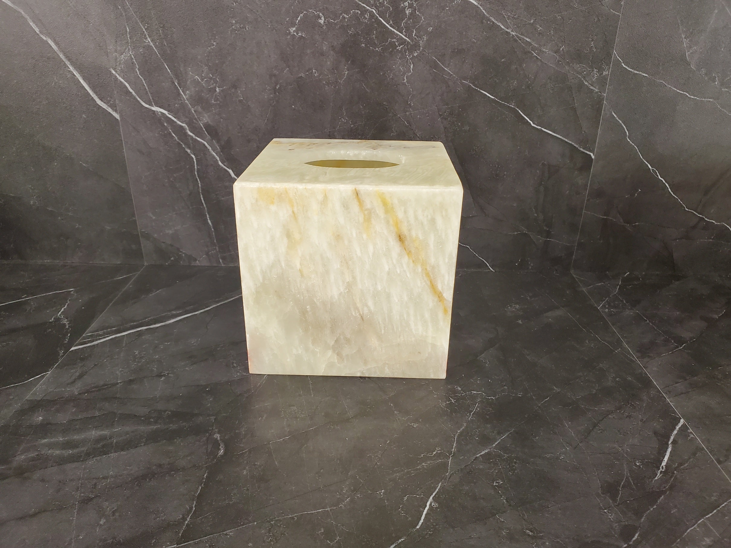 TCSQ_48 Green Onyx Tissue Box Cover (Cube)