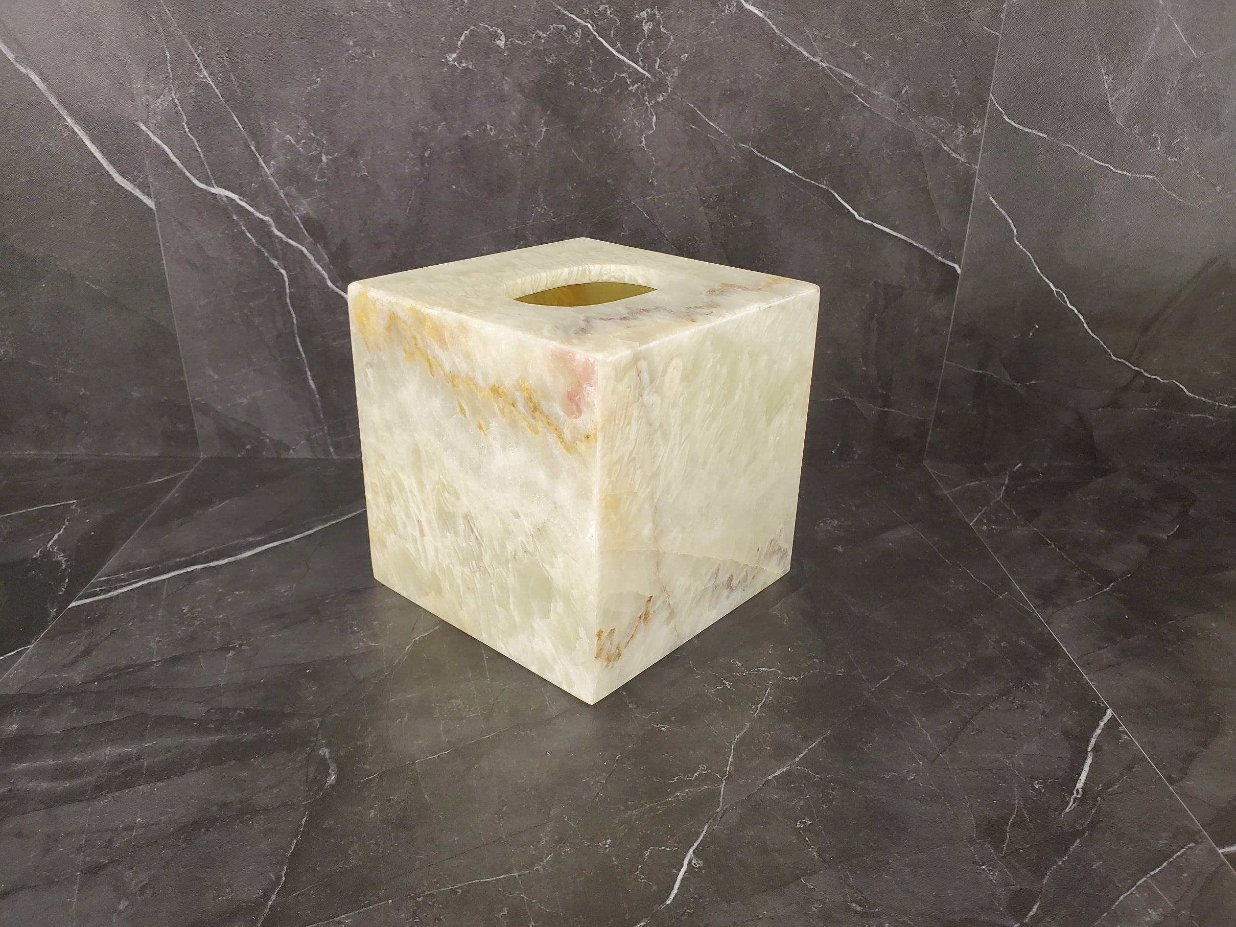 TCSQ_48 Green Onyx Tissue Box Cover (Cube)