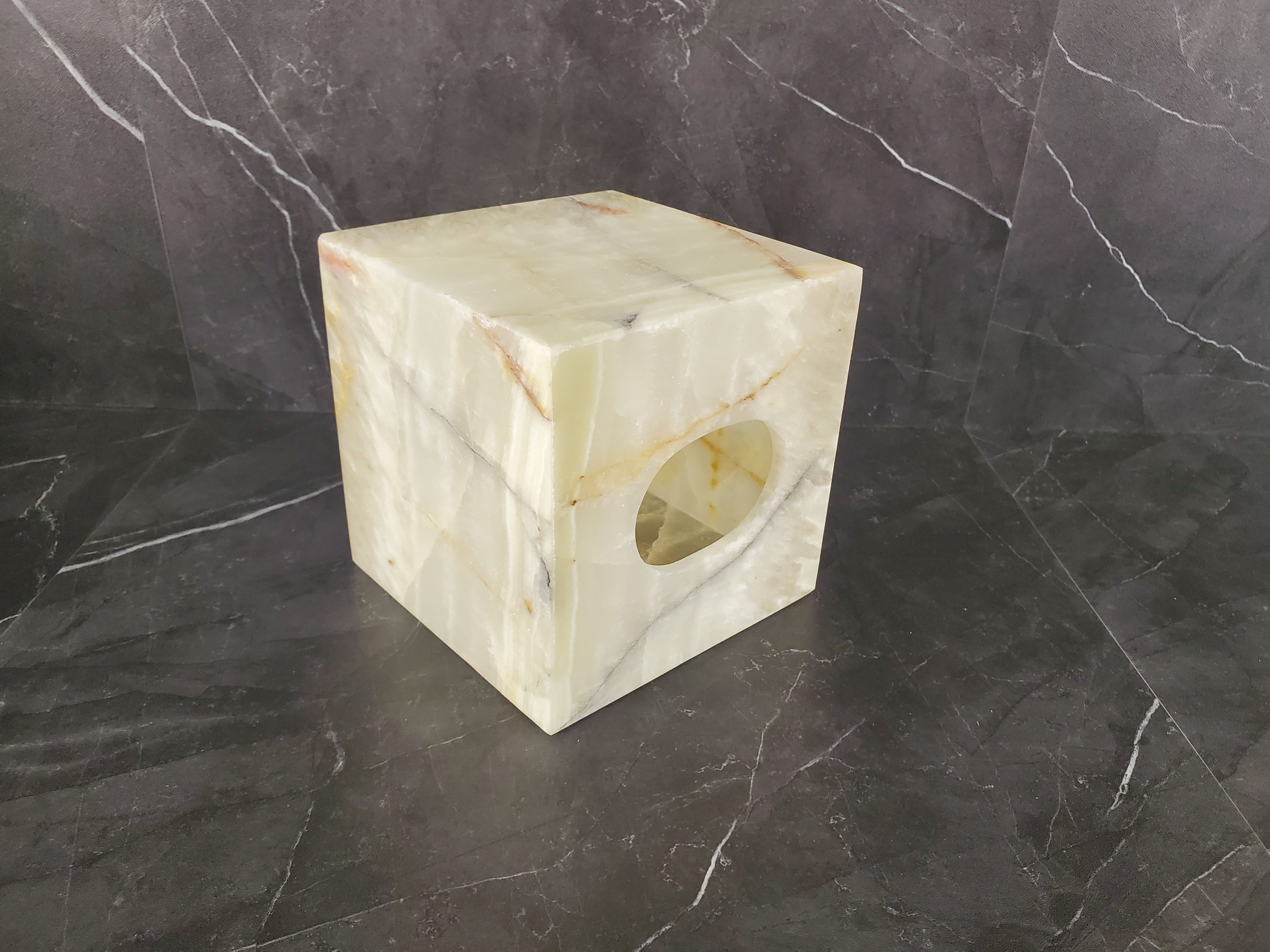 TCSQ_53 Green Onyx Tissue Box Cover (Cube)