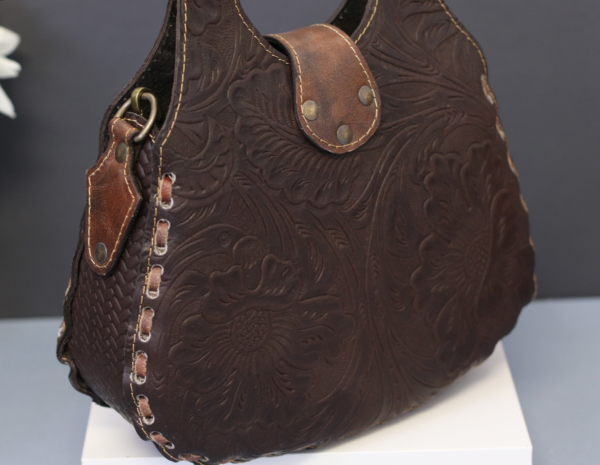 Brown Hand Tooled Floral Design Top Handled Mexican Leather Purse