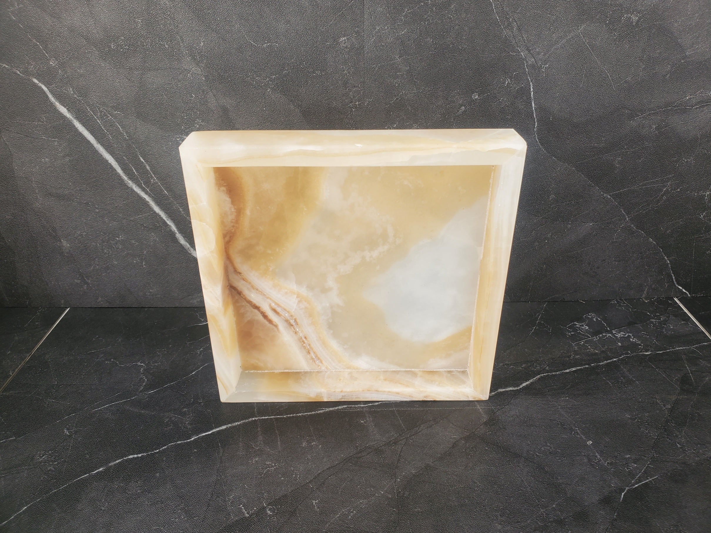 TRAY14 Ivory Transparent Onyx Stone Tray