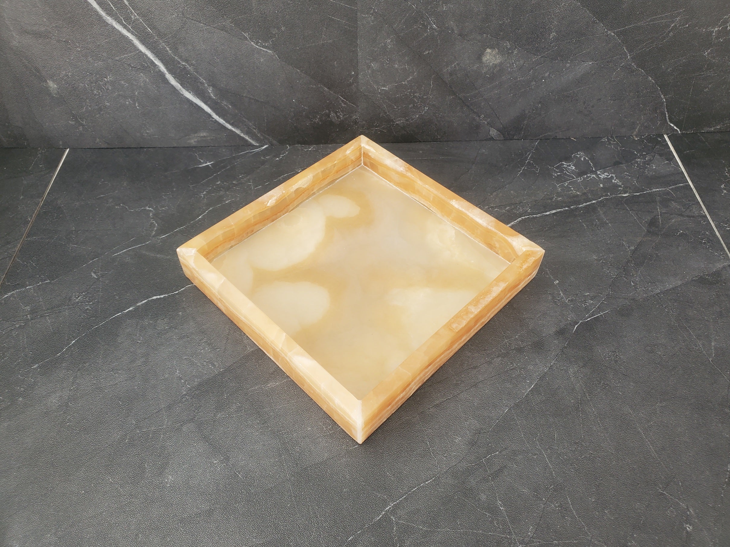 TRAY14 Ivory Transparent Onyx Stone Tray