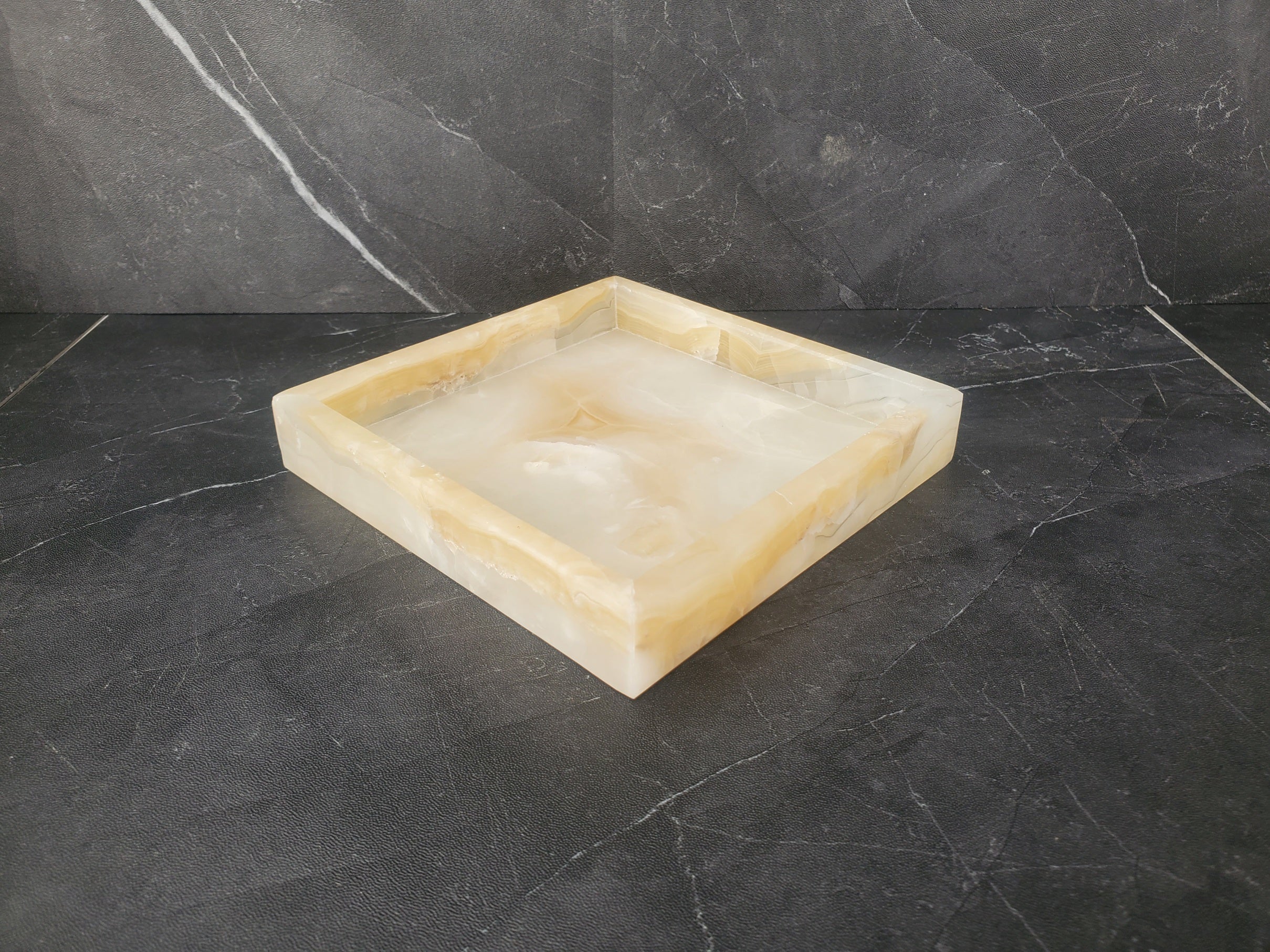 TRAY14 Ivory Transparent Onyx Stone Tray