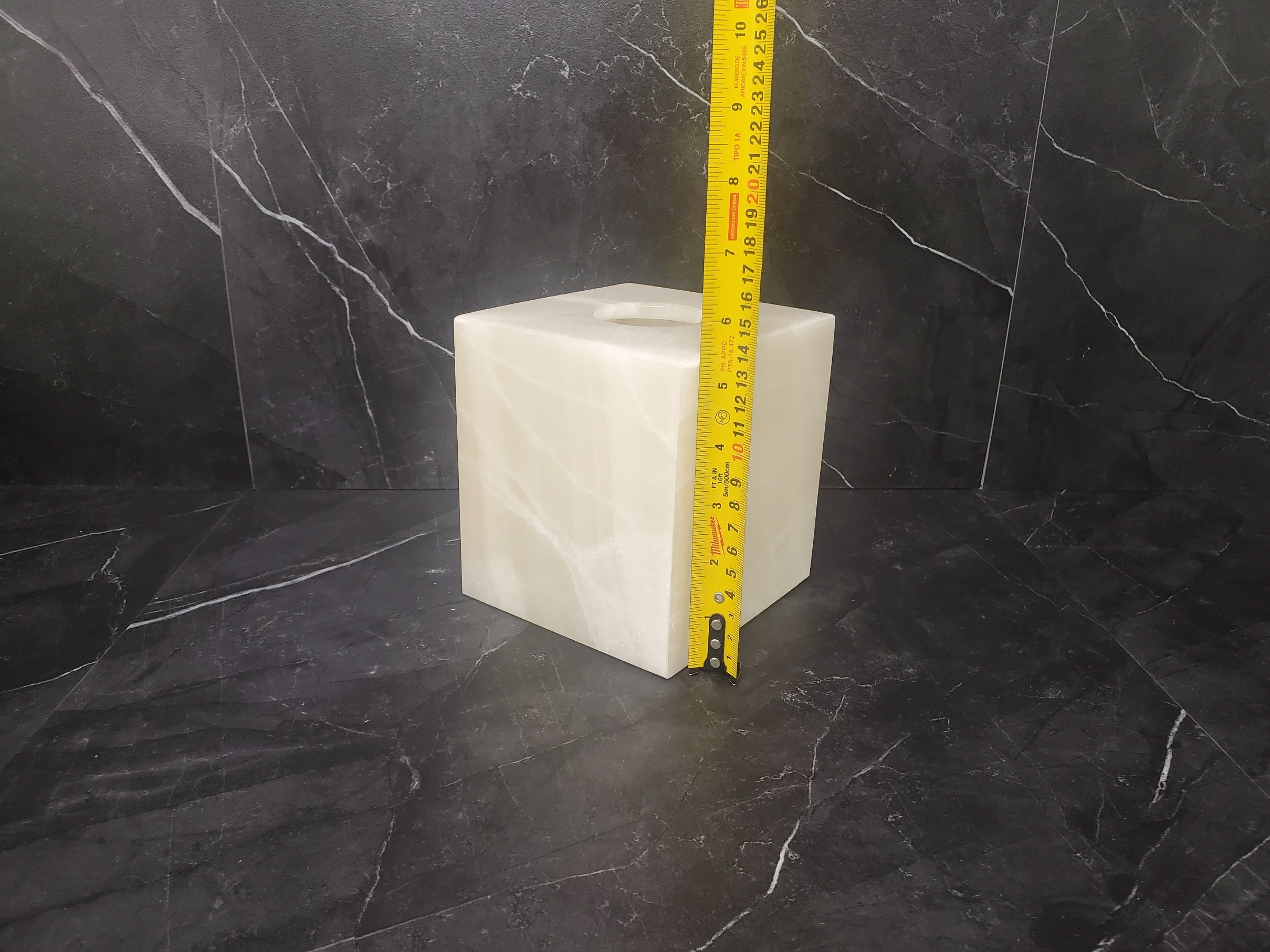 TCSQ_57 Ivory Onyx Tissue Box Cover (Cube)