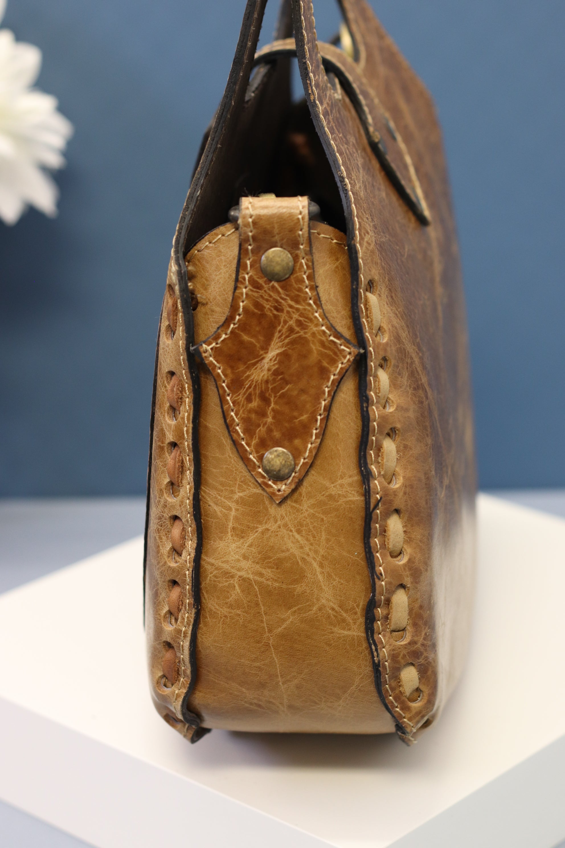 Aztec Hand Tooled Top Handled Mexican Leather Purse Purse Fashion