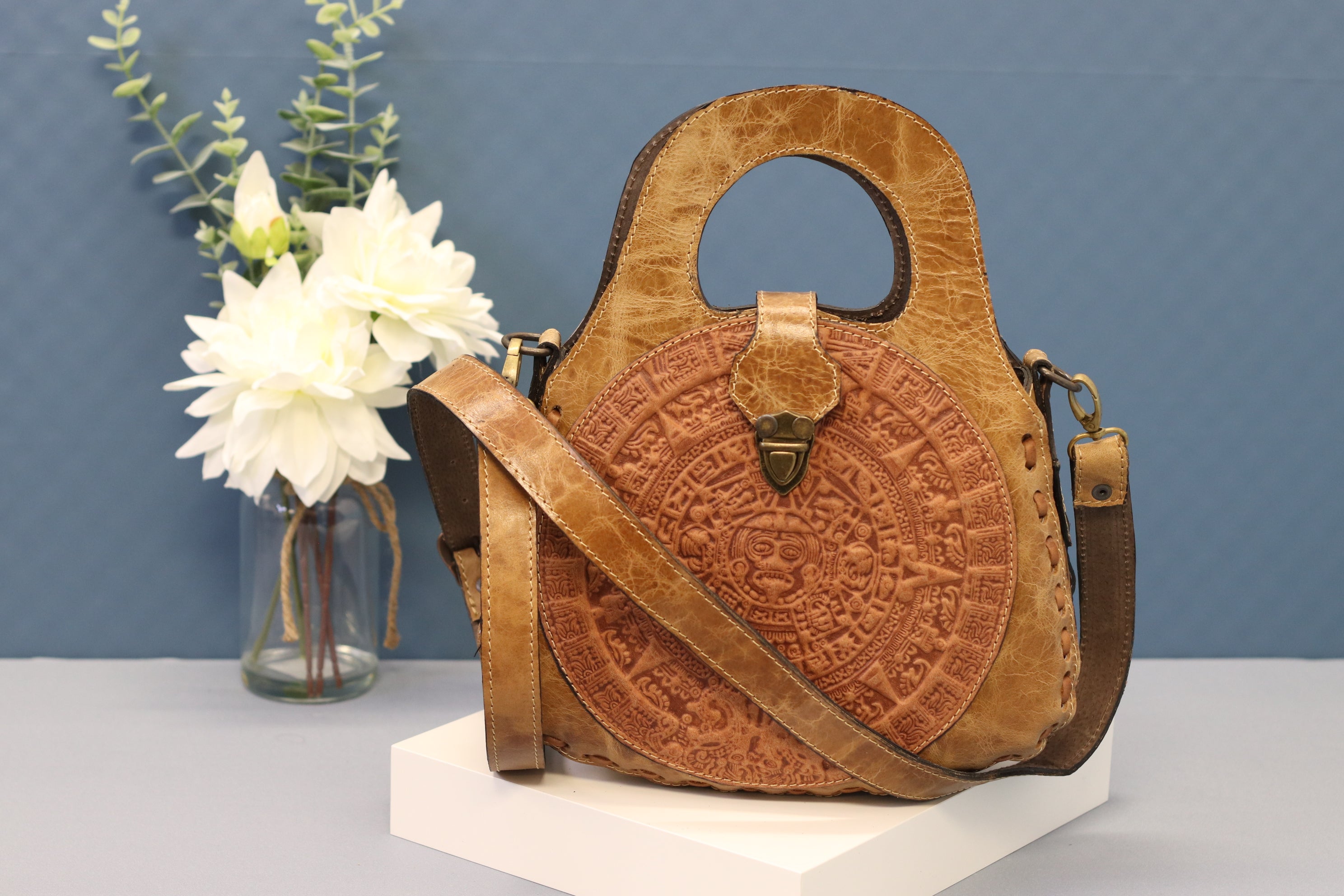 Aztec Hand Tooled Top Handled Mexican Leather Purse Purse Fashion