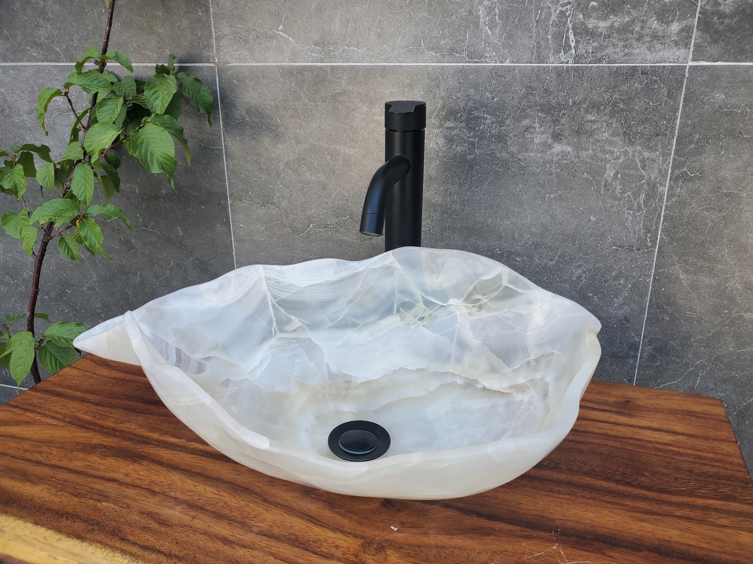 S22_03 White Onyx Bathroom Vessel Sink